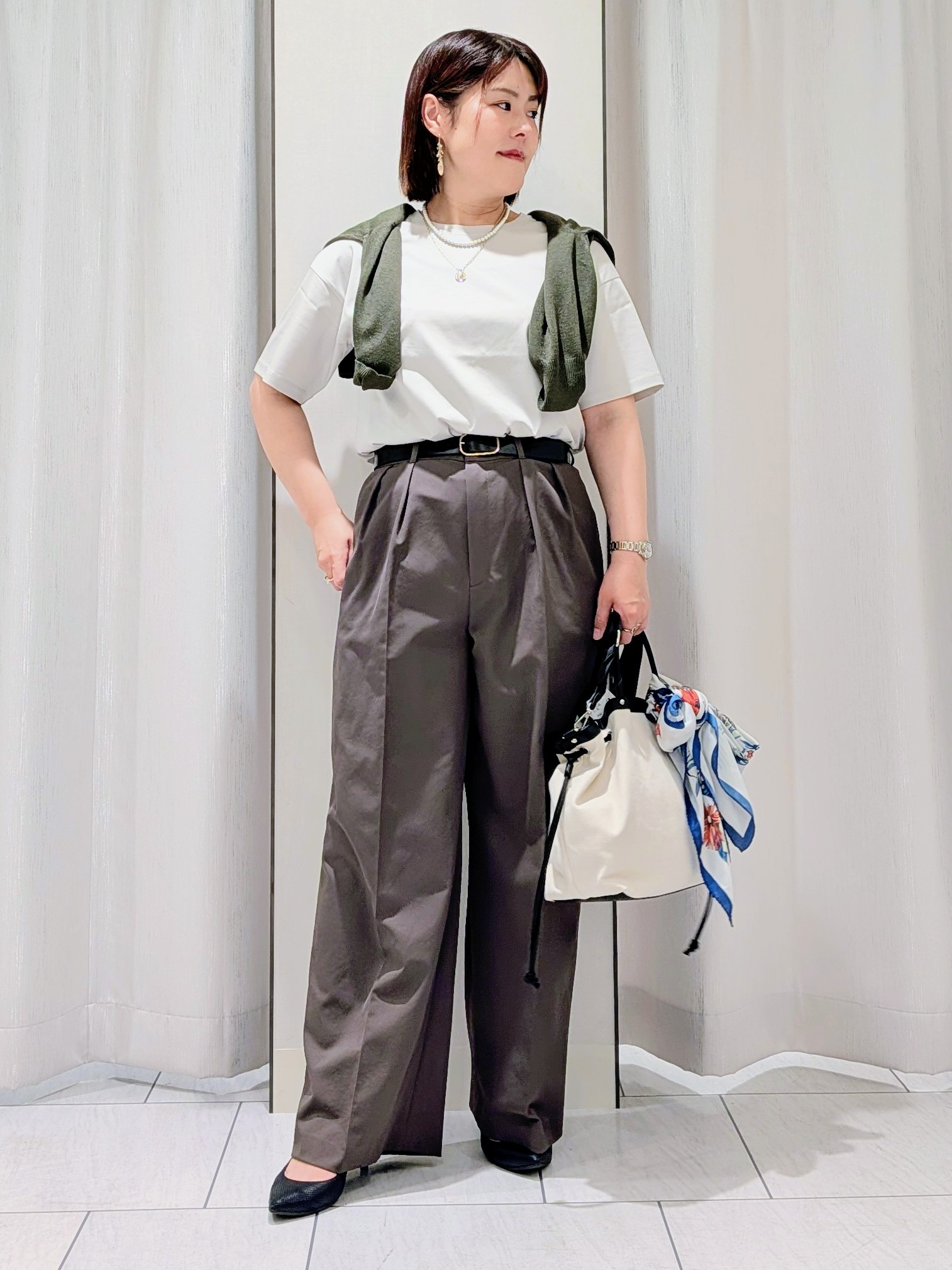 Onumaさんの「UNTITLED｜【アンサンブル可/シアー】リネンエステルカーディガン」を使ったコーディネート