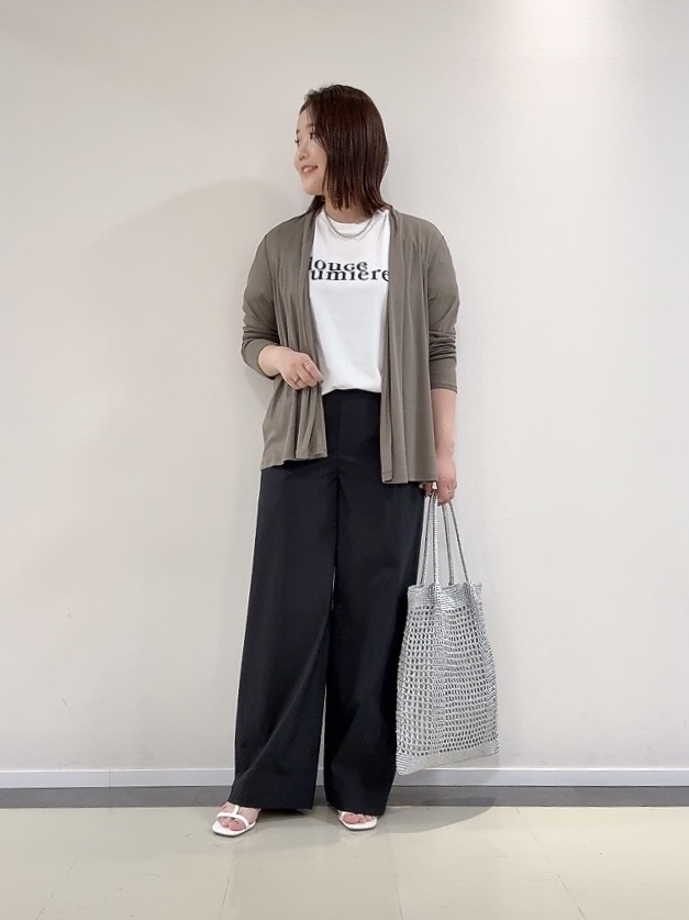 YUIさんの「UNTITLED｜【接触冷感/UVカット/遮熱機能】フライスジャージカーディガン」を使ったコーディネート