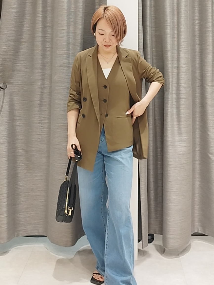 s u g iさんの「UNTITLED｜◆【セットアップ可/接触冷感/通気性】ドライシアーダブルジャケット」を使ったコーディネート