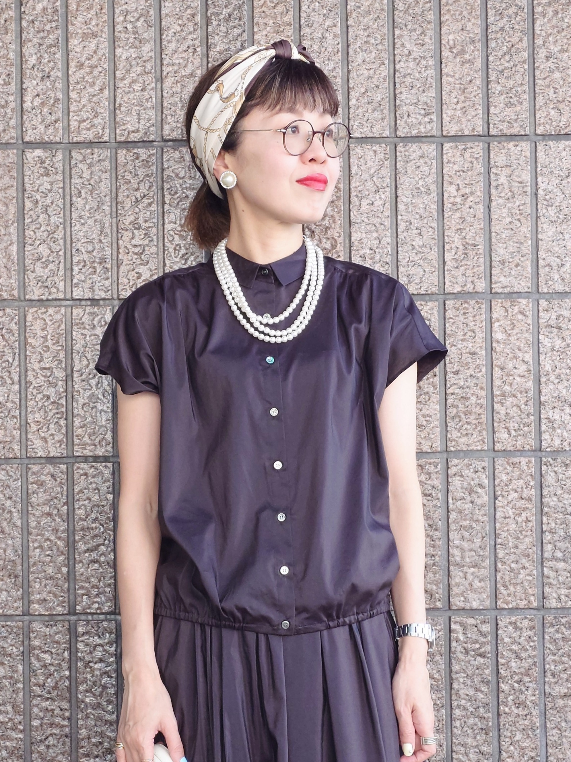 MUTSUKOさんの「UNTITLED｜【セットアップ可/軽量/清涼感】ローンギャザーブラウス」を使ったコーディネート