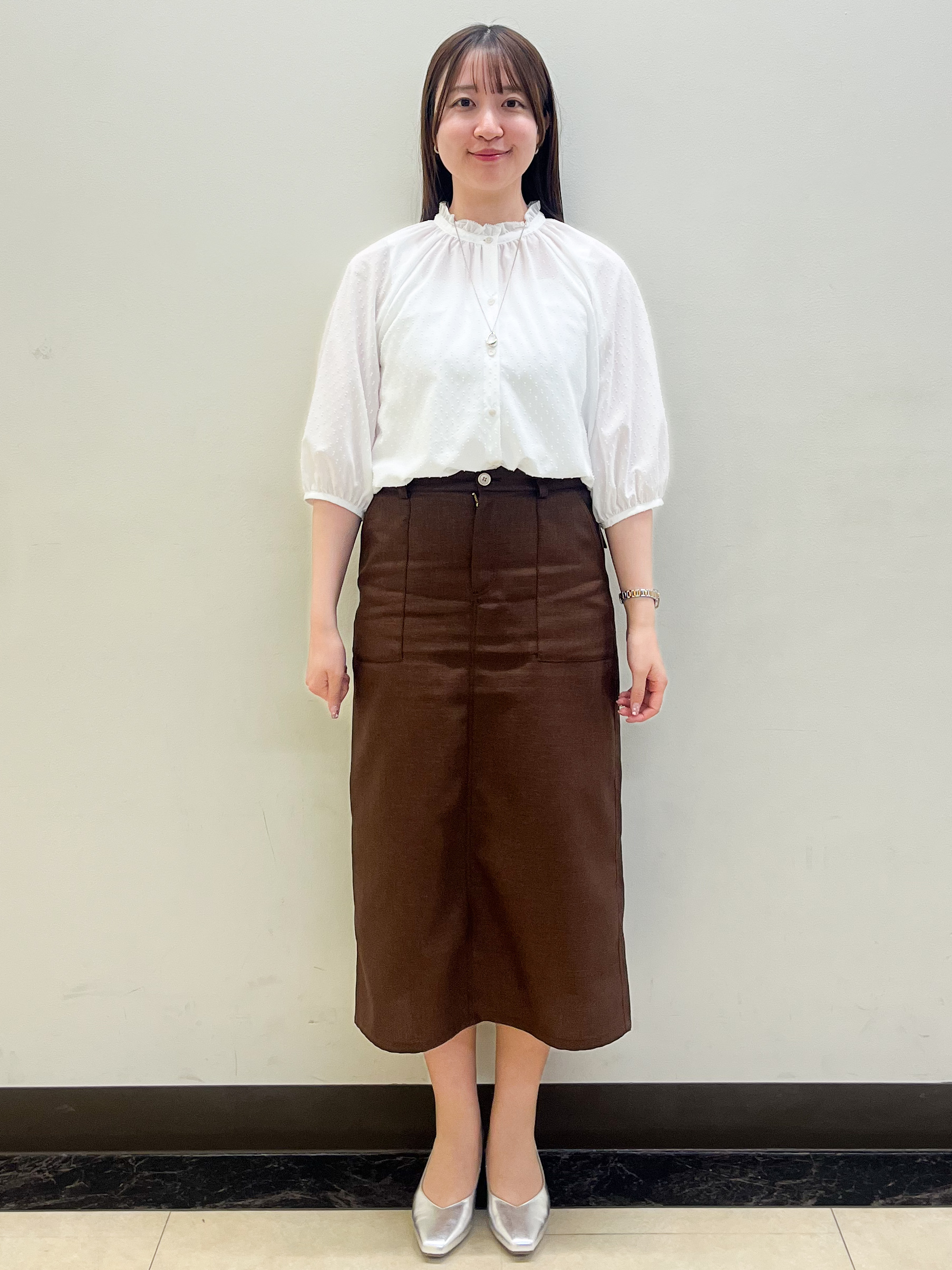 mikikoさんの「Reflect｜プチハイネック フリルデザインブラウス」を使ったコーディネート
