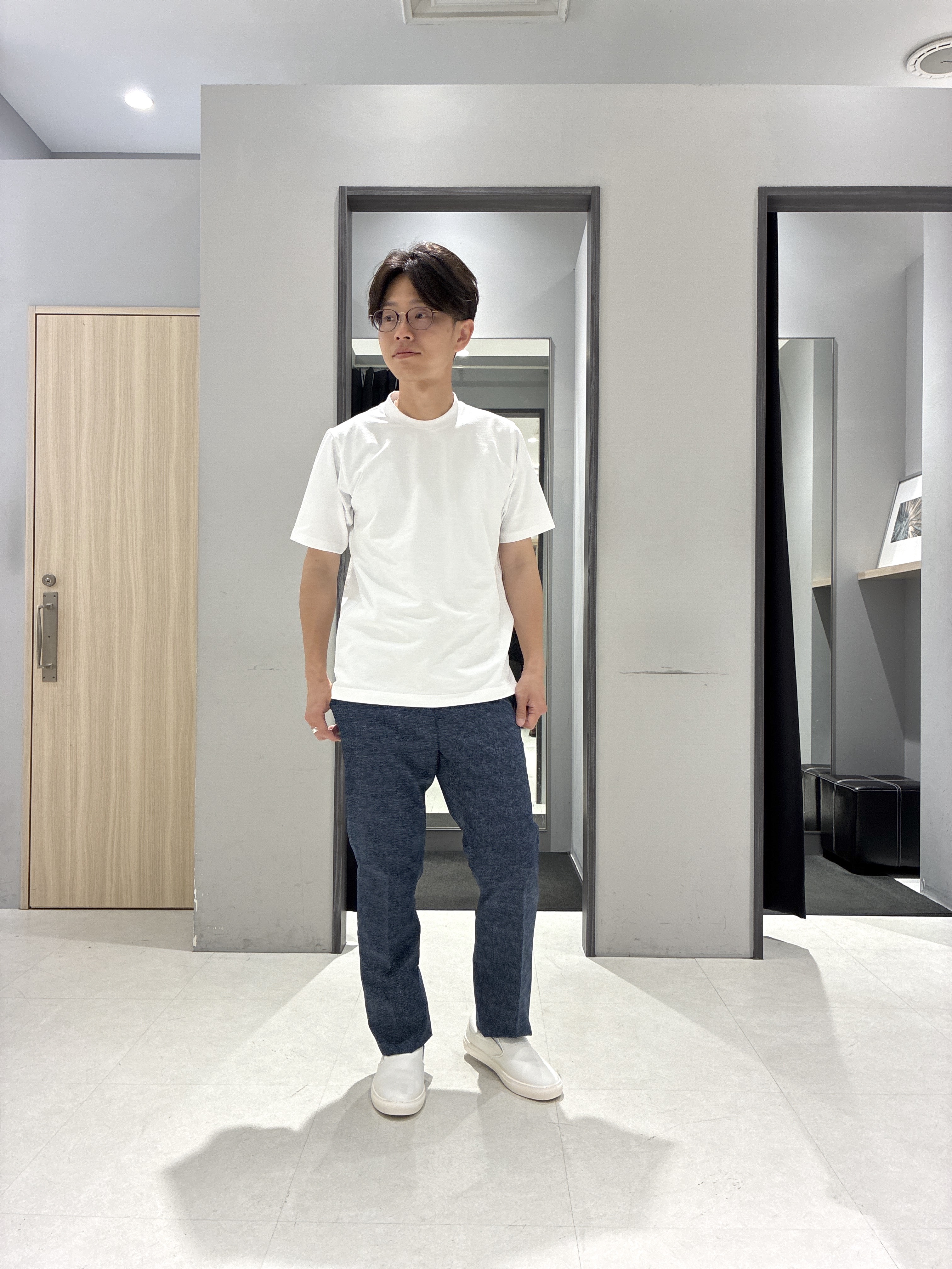 わいずみさんの「TAKEO KIKUCHI｜【抗菌防臭】COOL DOTS（R）ドビープリント ジャケット」を使ったコーディネート