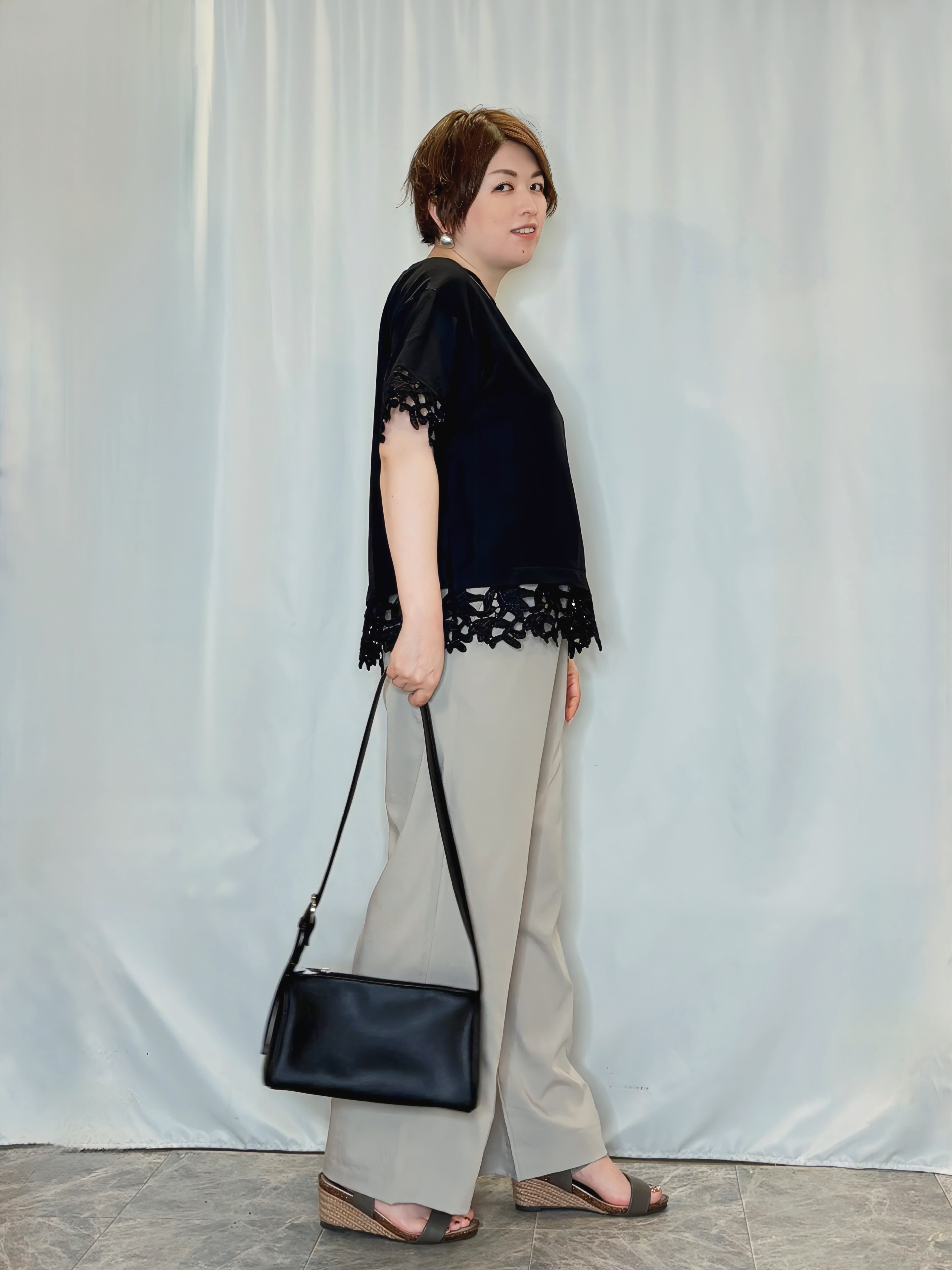 たみさんの「SHOO･LA･RUE｜【洗濯後しわになりにくい/S-LL】コーデの主役になる レース付きブラウス」を使ったコーディネート