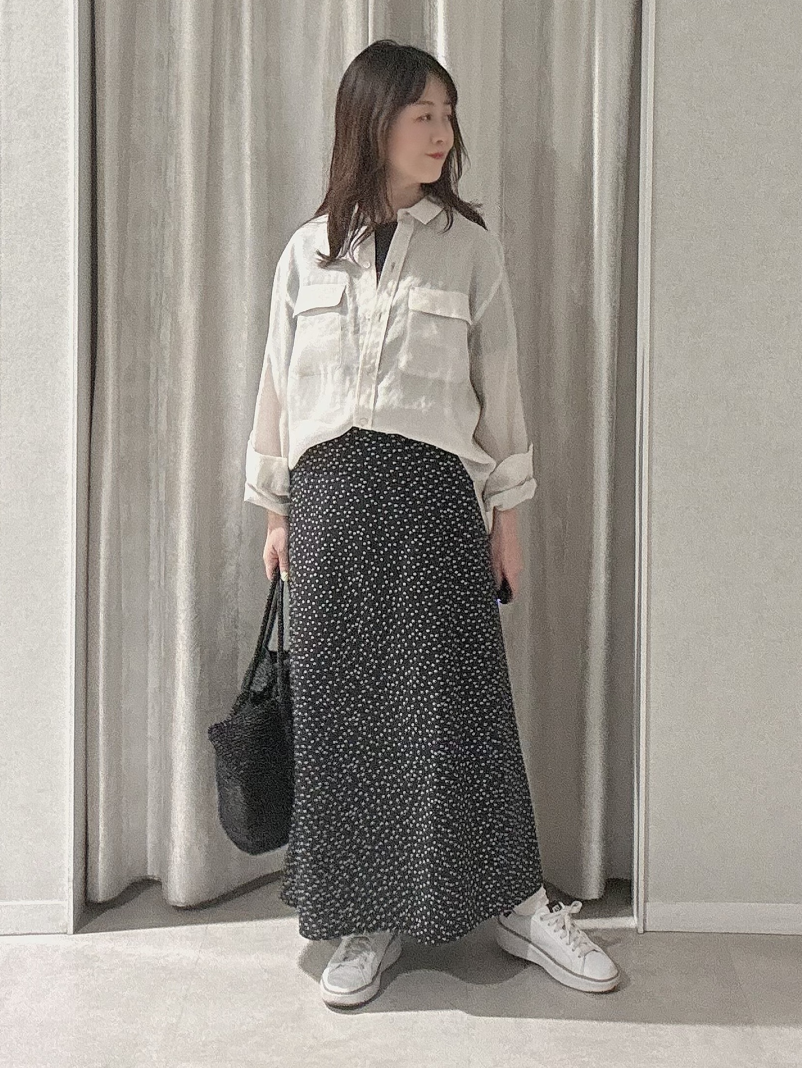makiさんの「UNTITLED｜【接触冷感】ドライタッチシャツ」を使ったコーディネート