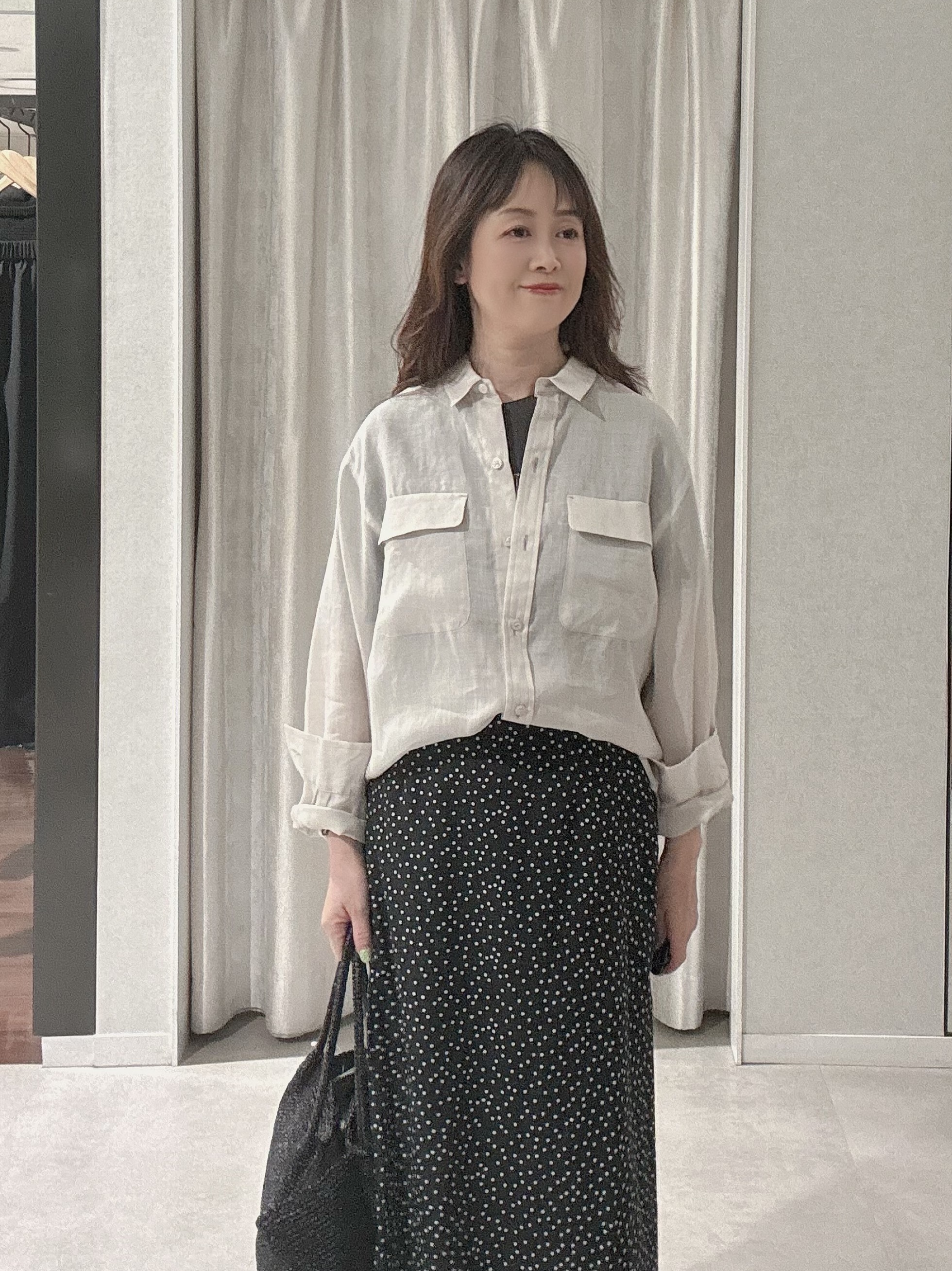 makiさんの「UNTITLED｜【接触冷感】ドライタッチシャツ」を使ったコーディネート