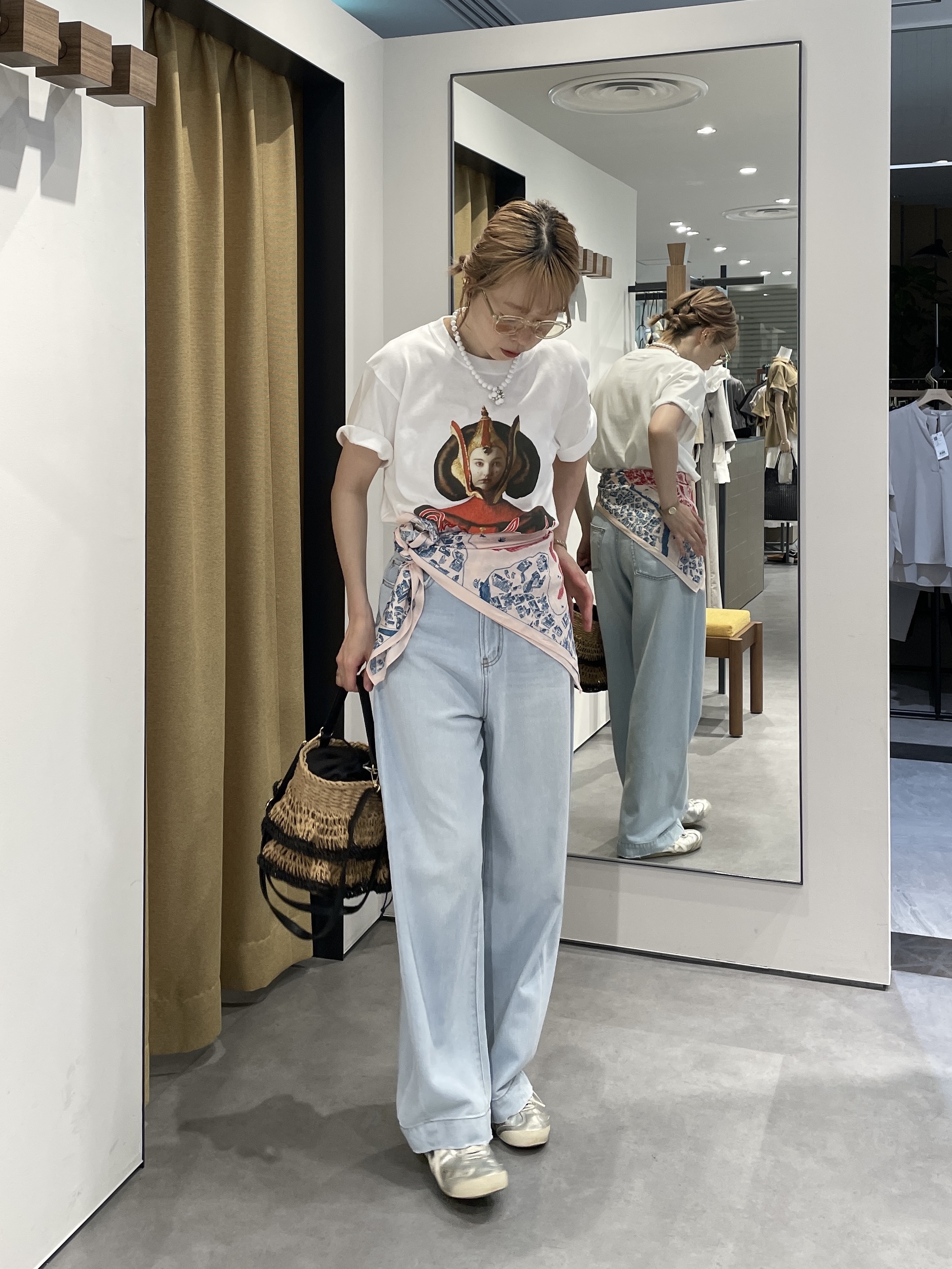 mikuさんの「INDIVI｜【GOODROCKSPEED】QUEEN AMIDALA ／ Print T－Shirt」を使ったコーディネート