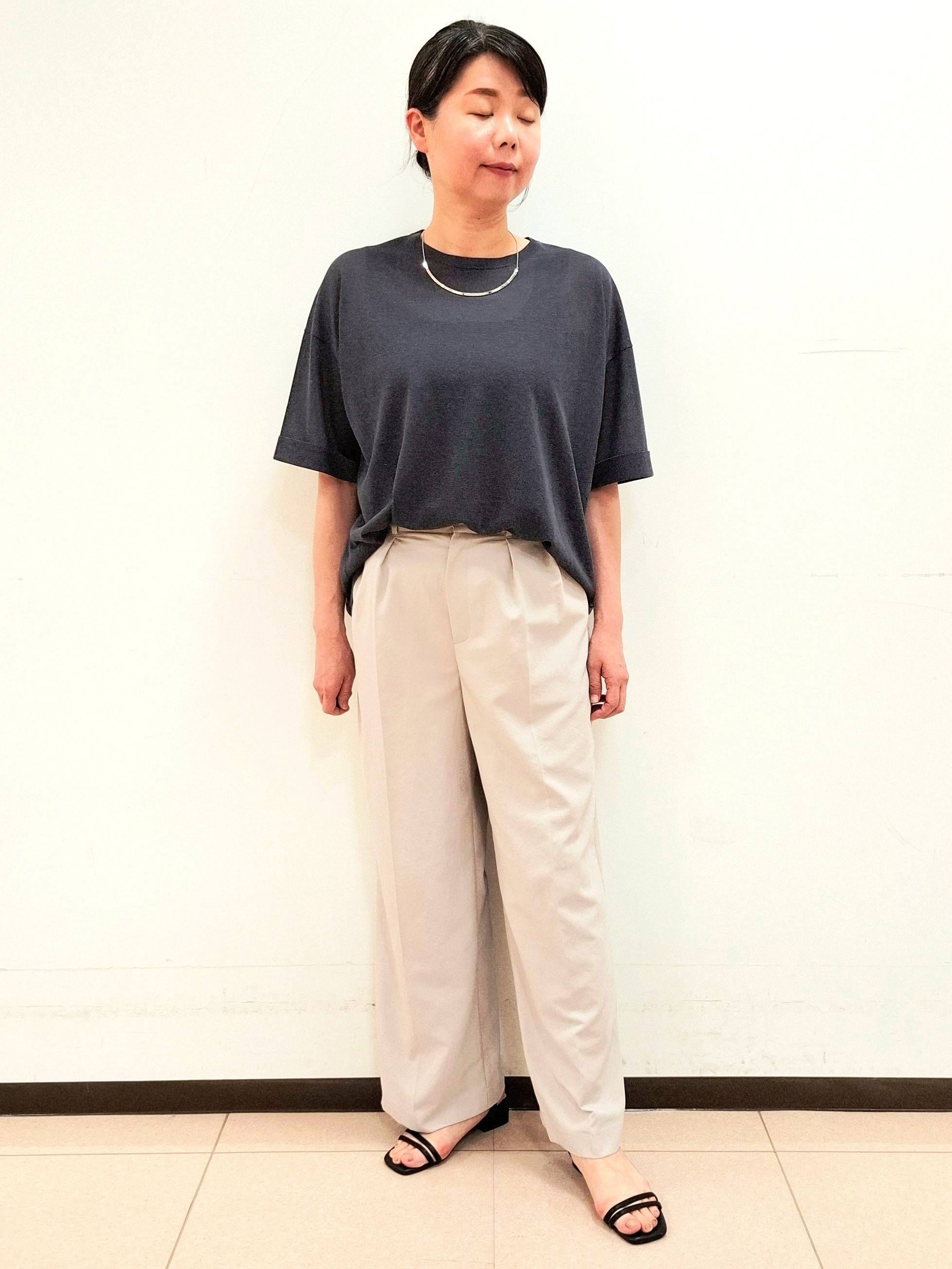 ねぎさんの「UNTITLED｜【アンサンブル可/シアー】リネンエステルカーディガン」を使ったコーディネート