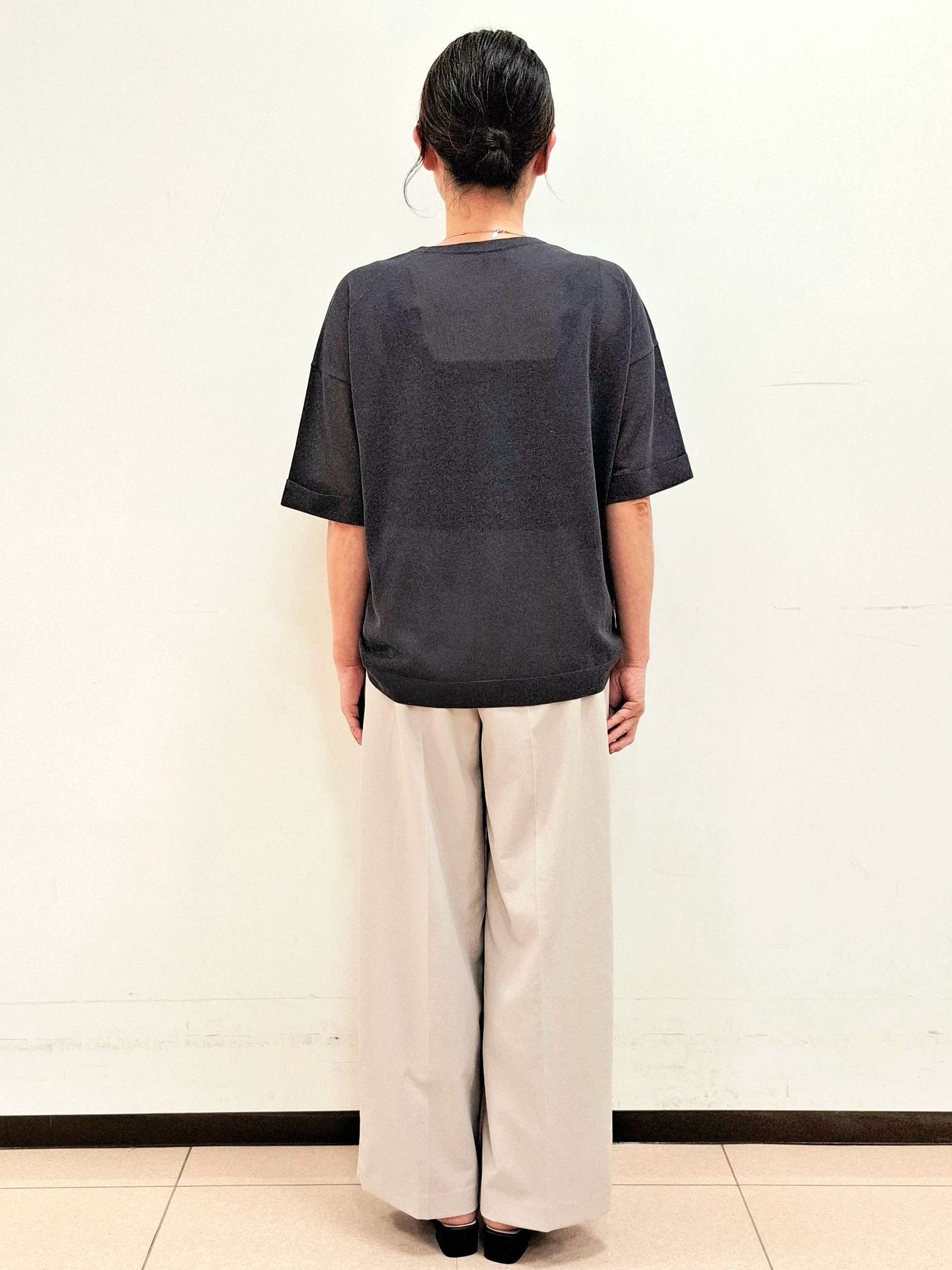 ねぎさんの「UNTITLED｜【アンサンブル可/シアー】リネンエステルカーディガン」を使ったコーディネート