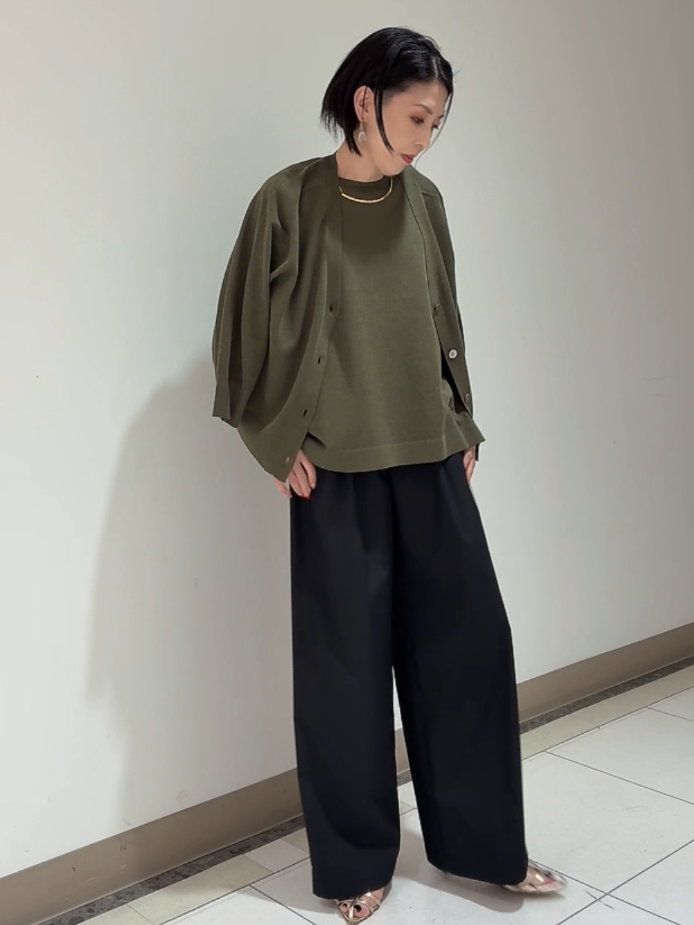 環さんの「UNTITLED｜【アンサンブル可/Tシャツ風/ゆったり】リラックスニットトップス」を使ったコーディネート