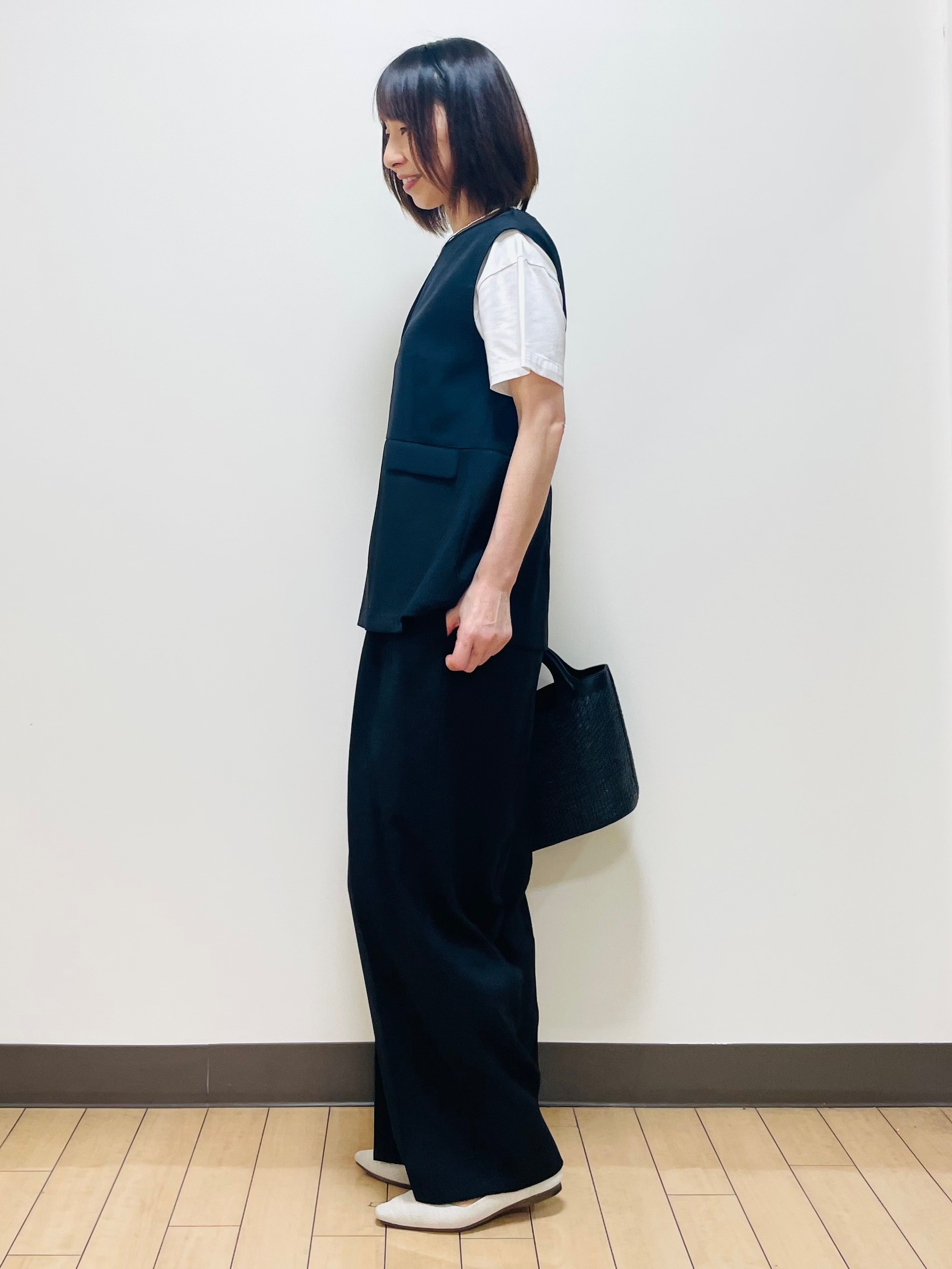 Riiさんの「Reflect｜【セットアップ可】リネンライクジレ」を使ったコーディネート