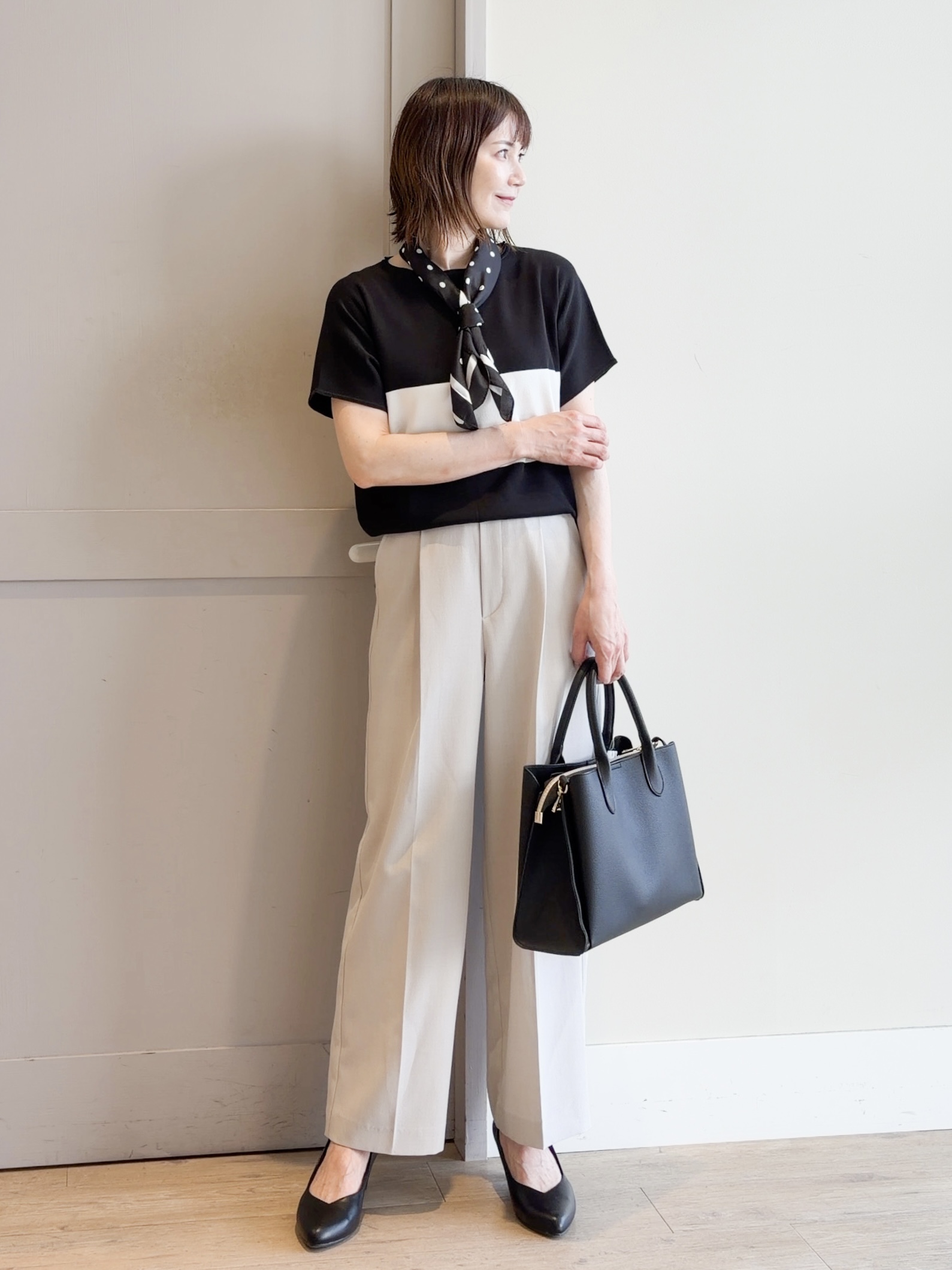 yamakoさんの「grove｜【シリーズ累計36万枚！名品ニット】やわらかドライタッチ ドルマンニット」を使ったコーディネート