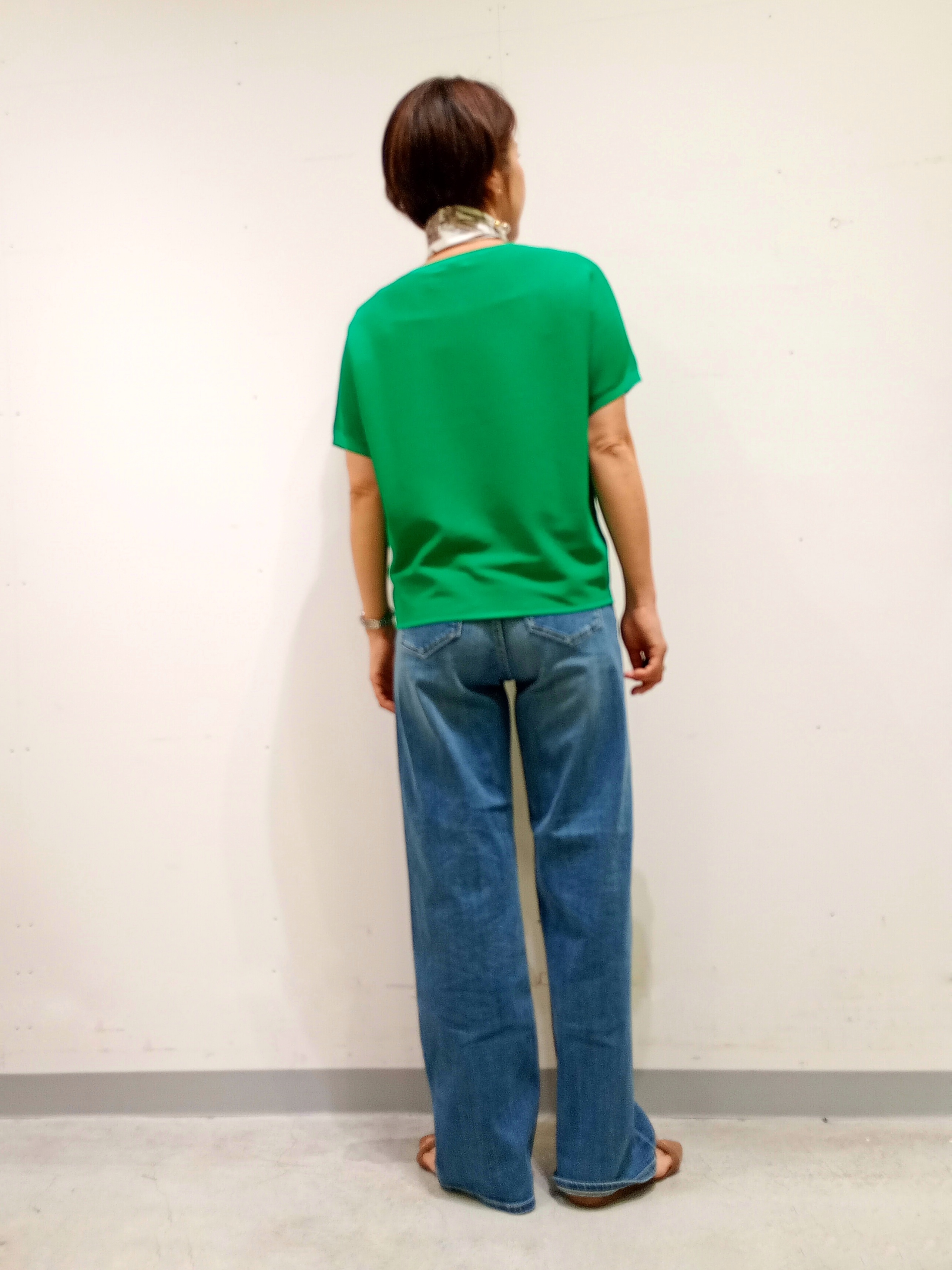 Kさんの「INDIVI｜【洗える】ガーター編みVネックニットT」を使ったコーディネート