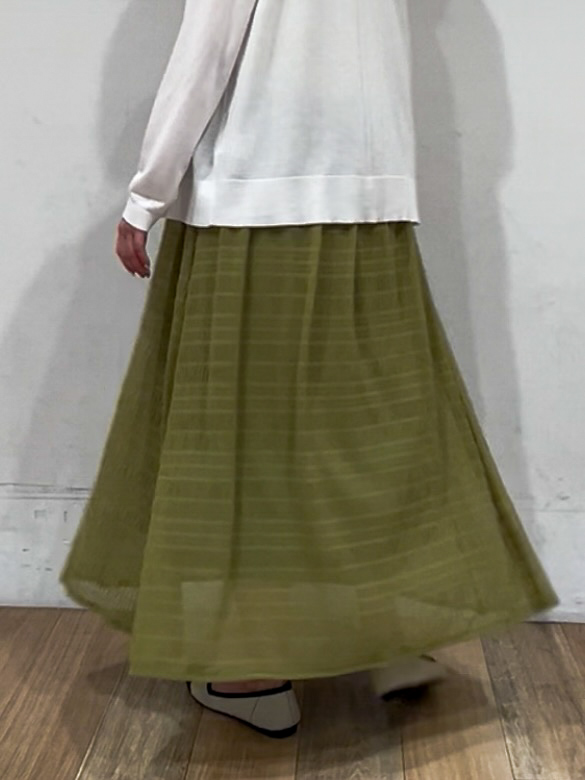 山さんさんの「grove｜高評価！【UVカット】ベーシックショートカーディガン」を使ったコーディネート