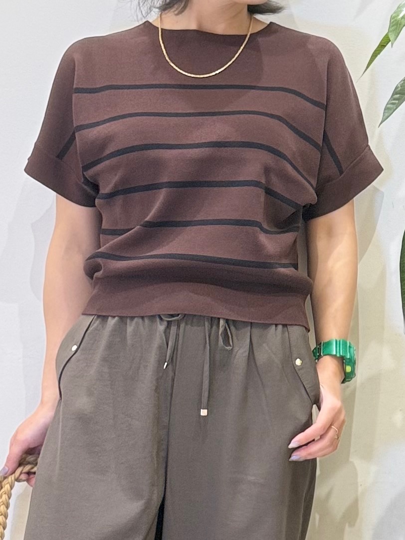 misakiさんの「SHOO･LA･RUE｜【毎日洗える/UV】二の腕隠れる さらっとドルマン半袖ニット」を使ったコーディネート