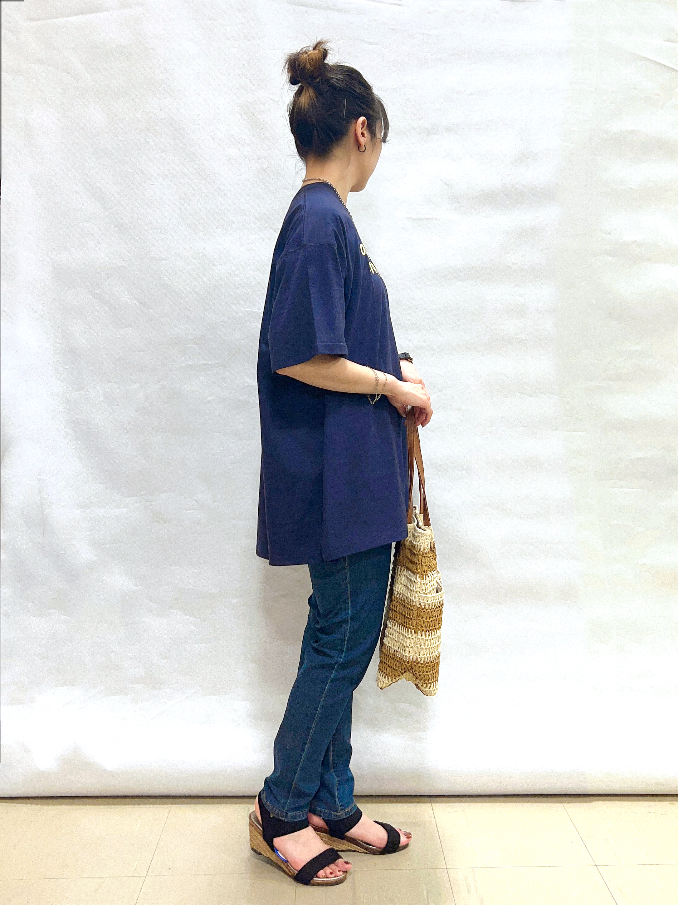 まっつんさんの「SHOO･LA･RUE｜【体型カバー】ゆるっとBIGアソートTシャツ」を使ったコーディネート