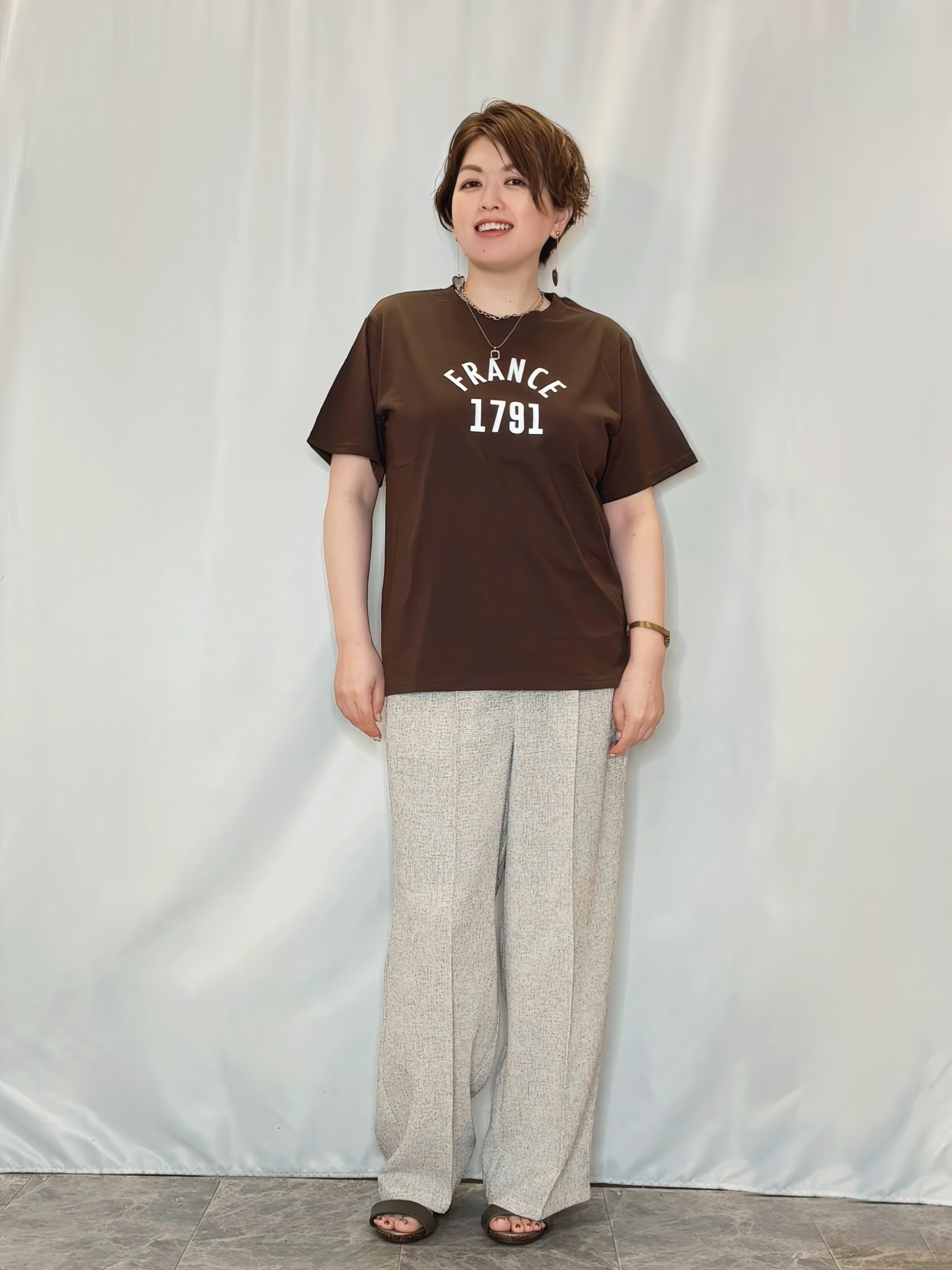 たみさんの「SHOO･LA･RUE｜【洗濯機可/S-LL】オンにもオフにも マルチに使えるボタンレスカーディガン」を使ったコーディネート