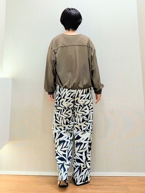 ミズタさんの「UNTITLED｜◆【洗える】シアーブルゾン」を使ったコーディネート