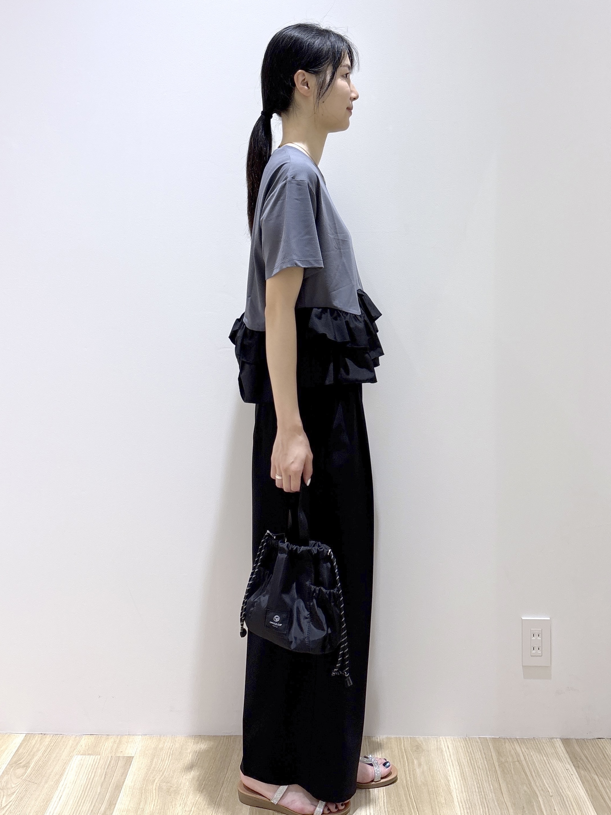 sachikoさんの「OPAQUE.CLIP｜裾フリルドッキングTシャツ【洗濯機OK】」を使ったコーディネート