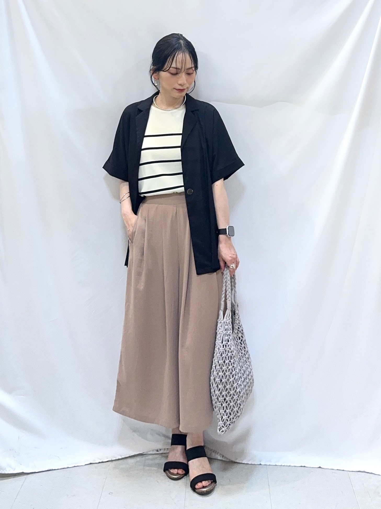 𝐇𝐢𝐫𝐨𝐦𝐢さんの「SHOO･LA･RUE｜【高レビュー/洗濯機可/セットアップ可】軽凛(かろりん) 半袖ジャケット」を使ったコーディネート