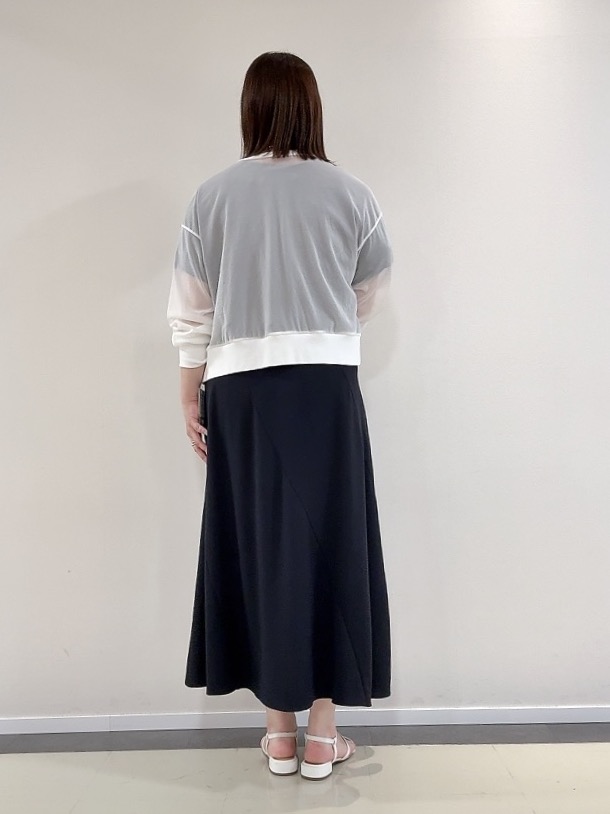 YUIさんの「UNTITLED｜【7色展開/ゆったり/ショート丈】シアートリコットカーディガン」を使ったコーディネート