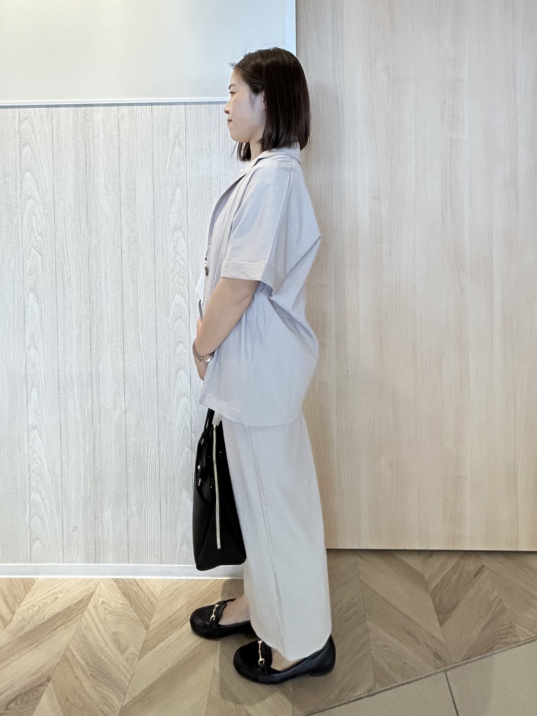 tomoさんの「SHOO･LA･RUE｜【高レビュー/洗濯機可/セットアップ可】軽凛(かろりん) 半袖ジャケット」を使ったコーディネート