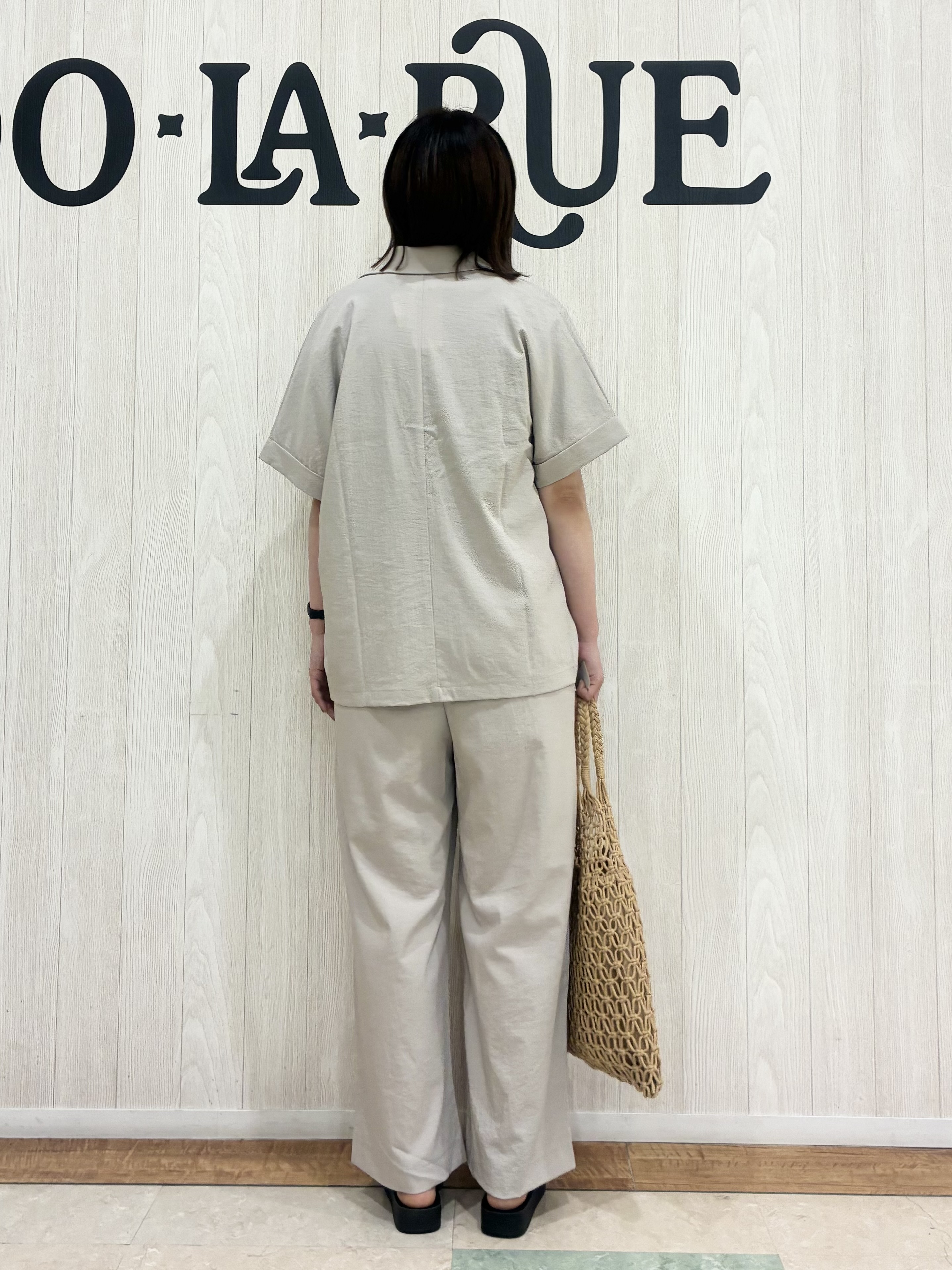 shiiさんの「SHOO･LA･RUE｜【高レビュー/洗濯機可/セットアップ可】軽凛(かろりん) 半袖ジャケット」を使ったコーディネート