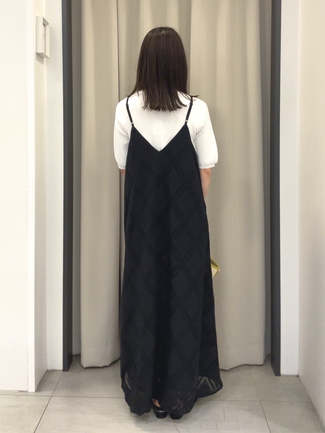 Nao さんの「grove｜【シリーズ累計36万枚/UVカット・ひんやり・洗濯機OK】やわらかドライタッチ 五分袖クルーネックニ」を使ったコーディネート