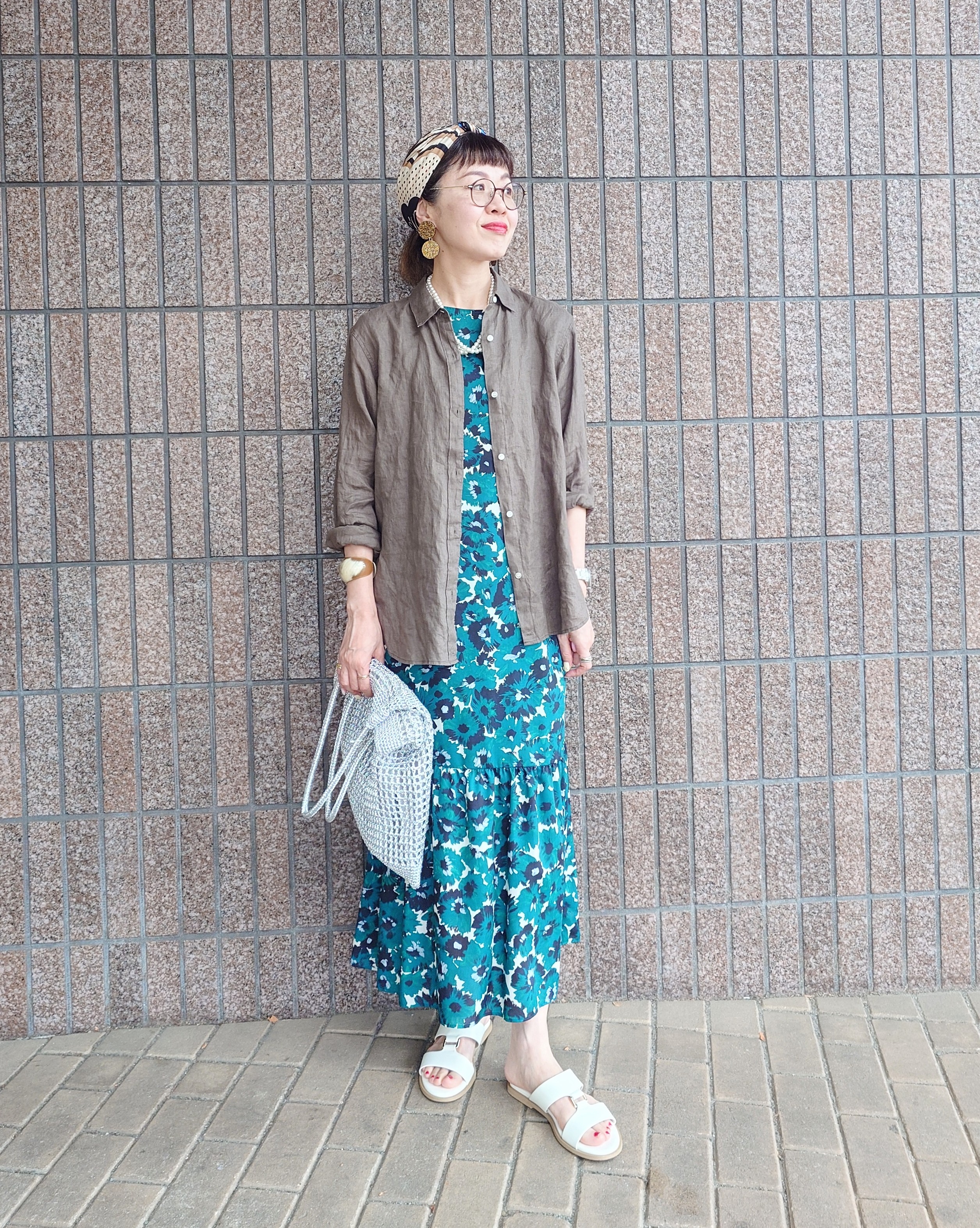 MUTSUKOさんの「UNTITLED｜【接触冷感／2WAY】カシュクールリネンシャツ」を使ったコーディネート