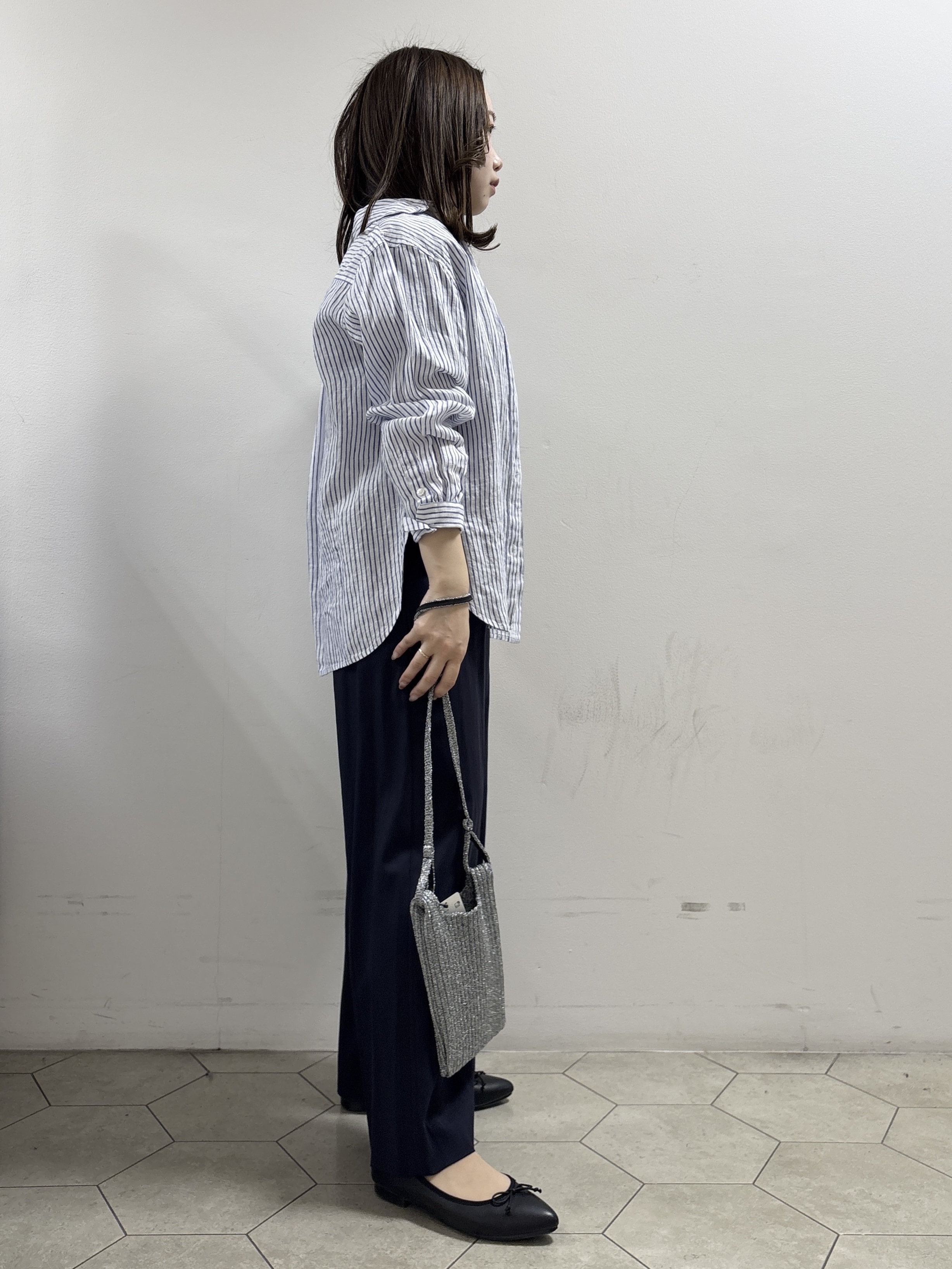 kahoさんの「INDIVI｜【接触冷感／2WAY】カシュクールリネンシャツ」を使ったコーディネート