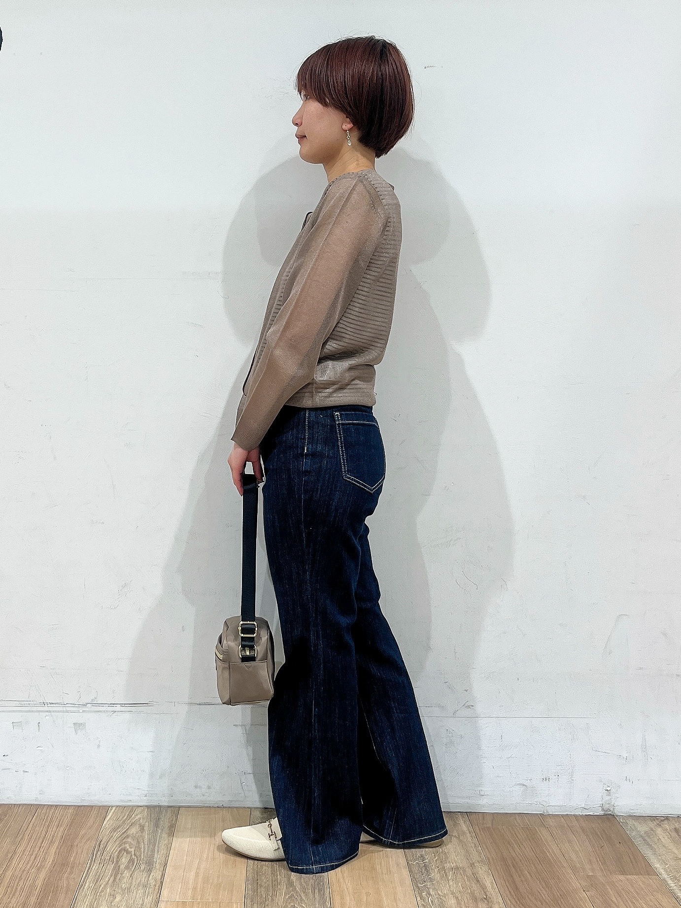 山さんさんの「grove｜高評価！【洗える/名品】大人の透け感、シアーカーディガン」を使ったコーディネート