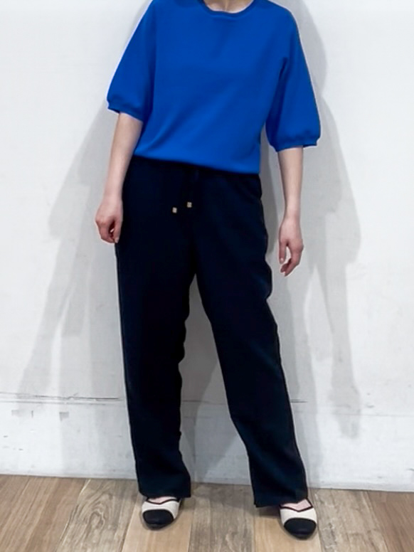 山さんさんの「grove｜【シリーズ累計36万枚/UVカット・ひんやり・洗濯機OK】やわらかドライタッチ 五分袖クルーネックニ」を使ったコーディネート
