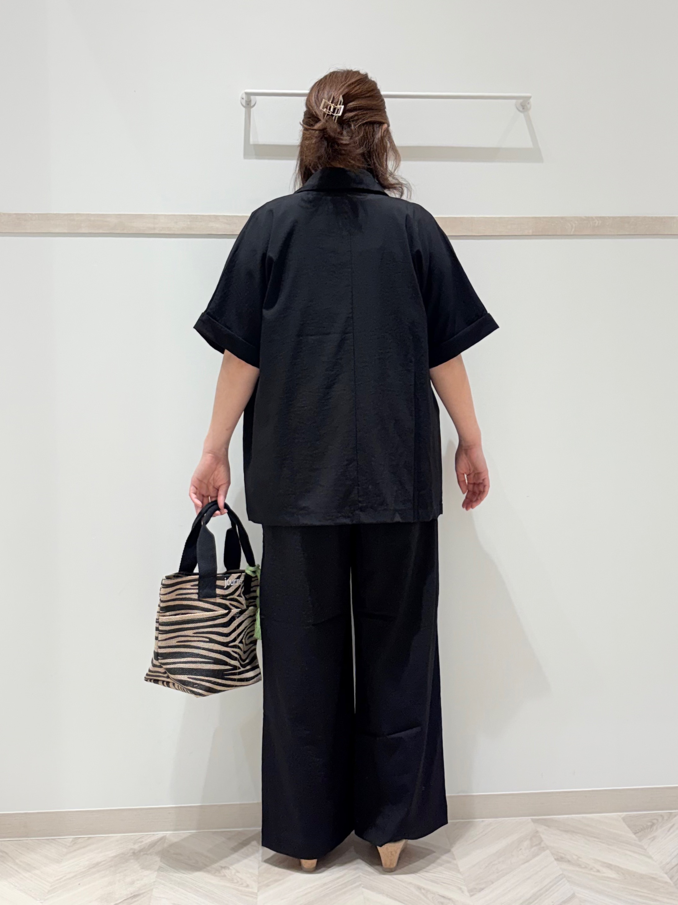 c_h_i_k_aさんの「SHOO･LA･RUE｜【高レビュー/洗濯機可/セットアップ可】軽凛(かろりん) 半袖ジャケット」を使ったコーディネート