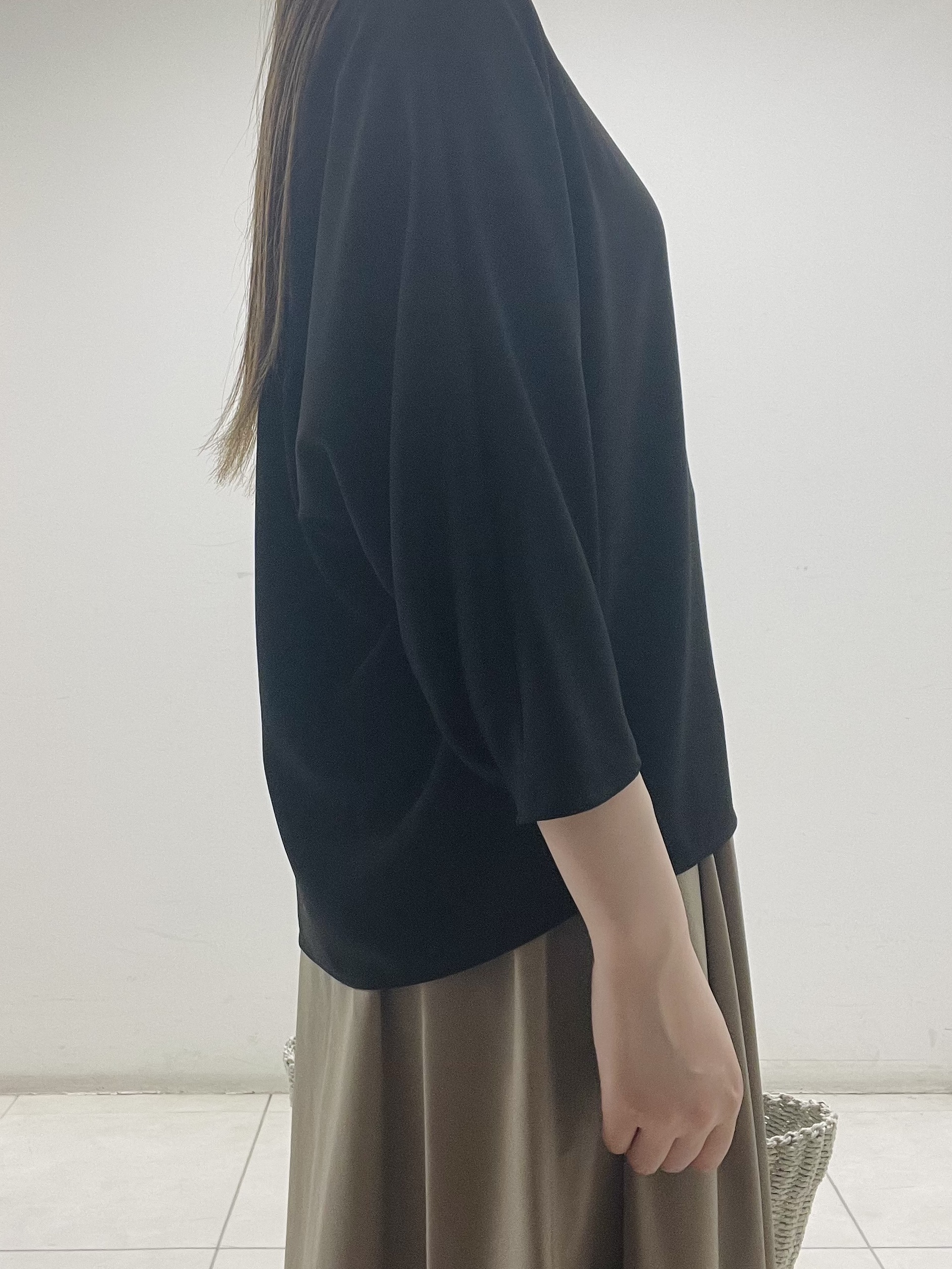 mさんの「INDIVI｜【接触冷感／透湿／着る日傘】ドルマントップス」を使ったコーディネート
