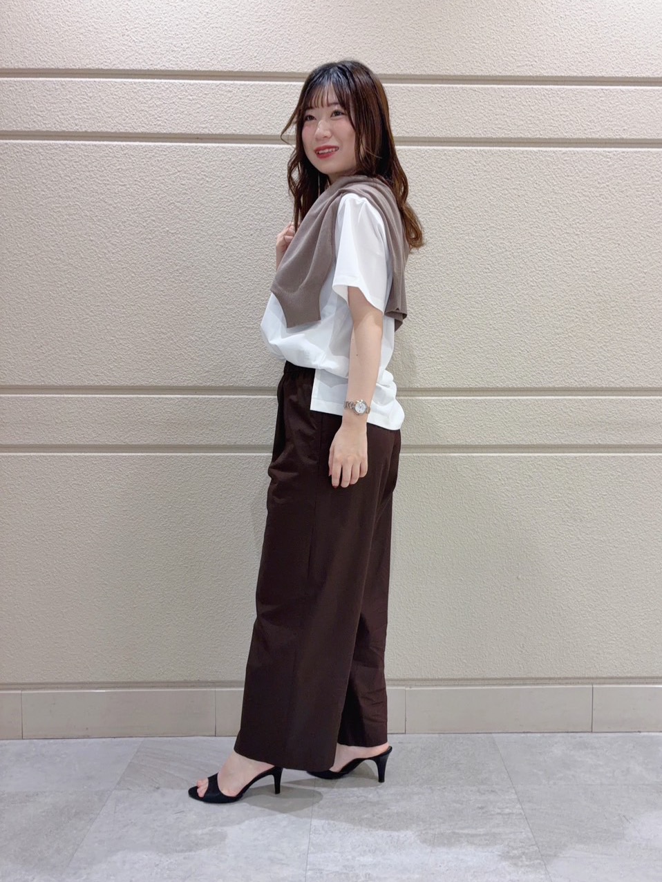 ユナさんの「UNTITLED｜【ロゴ/プリント】グラフィックTシャツ」を使ったコーディネート