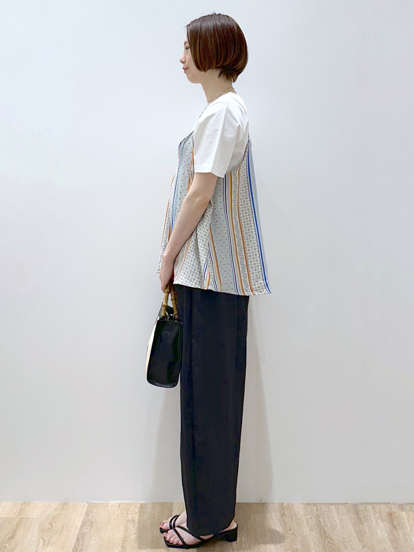 yurieさんの「OPAQUE.CLIP｜オーガニックコットン混ベーシックTシャツ【洗濯機OK】《SS～LL》」を使ったコーディネート
