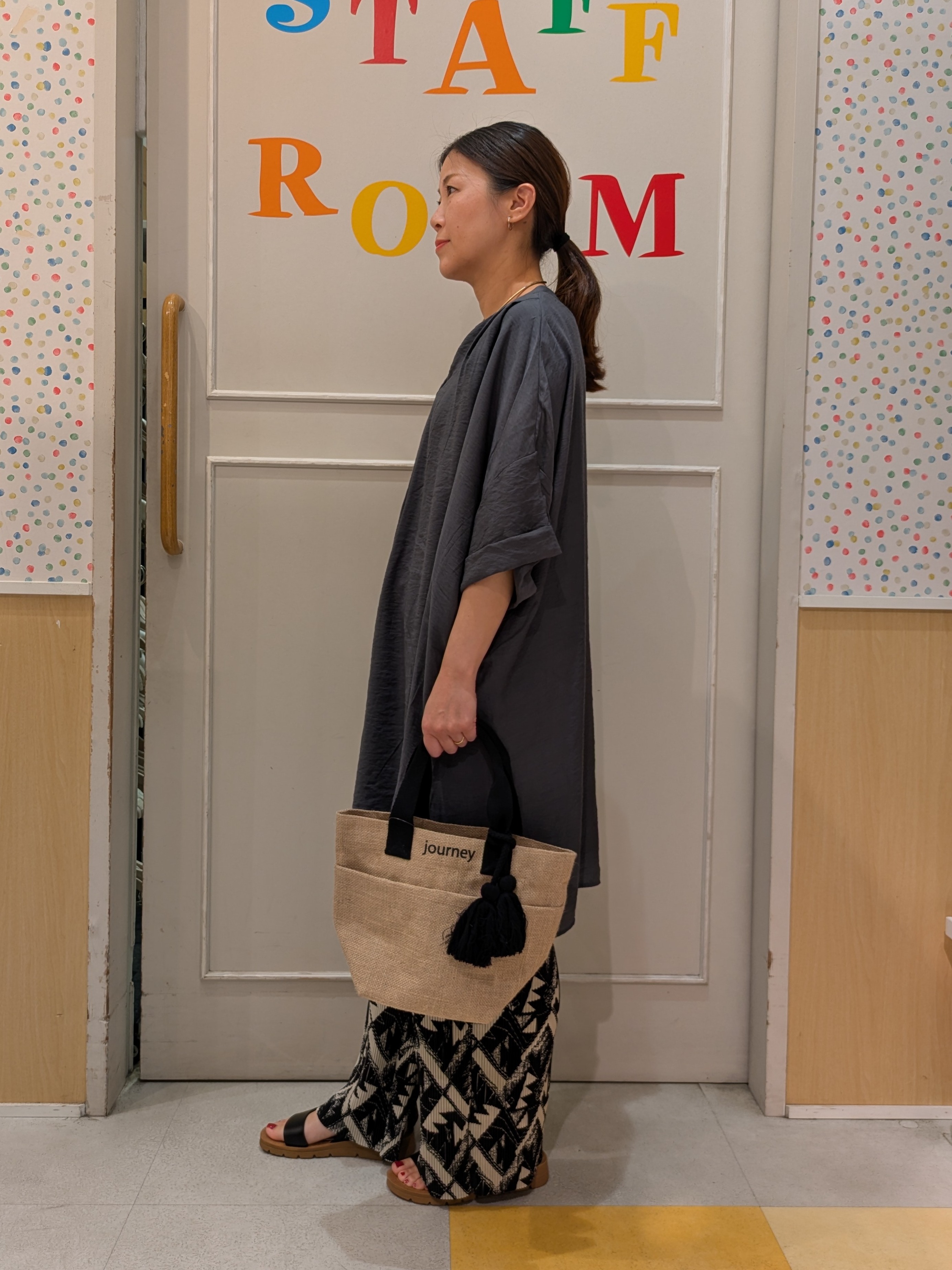𝐂𝐡𝐢𝐢 &hearts;(ちー)さんの「SHOO･LA･RUE｜【S-LL/洗濯機可】気になる体型すっぽり隠す スキッパードルマンチュニック」を使ったコーディネート