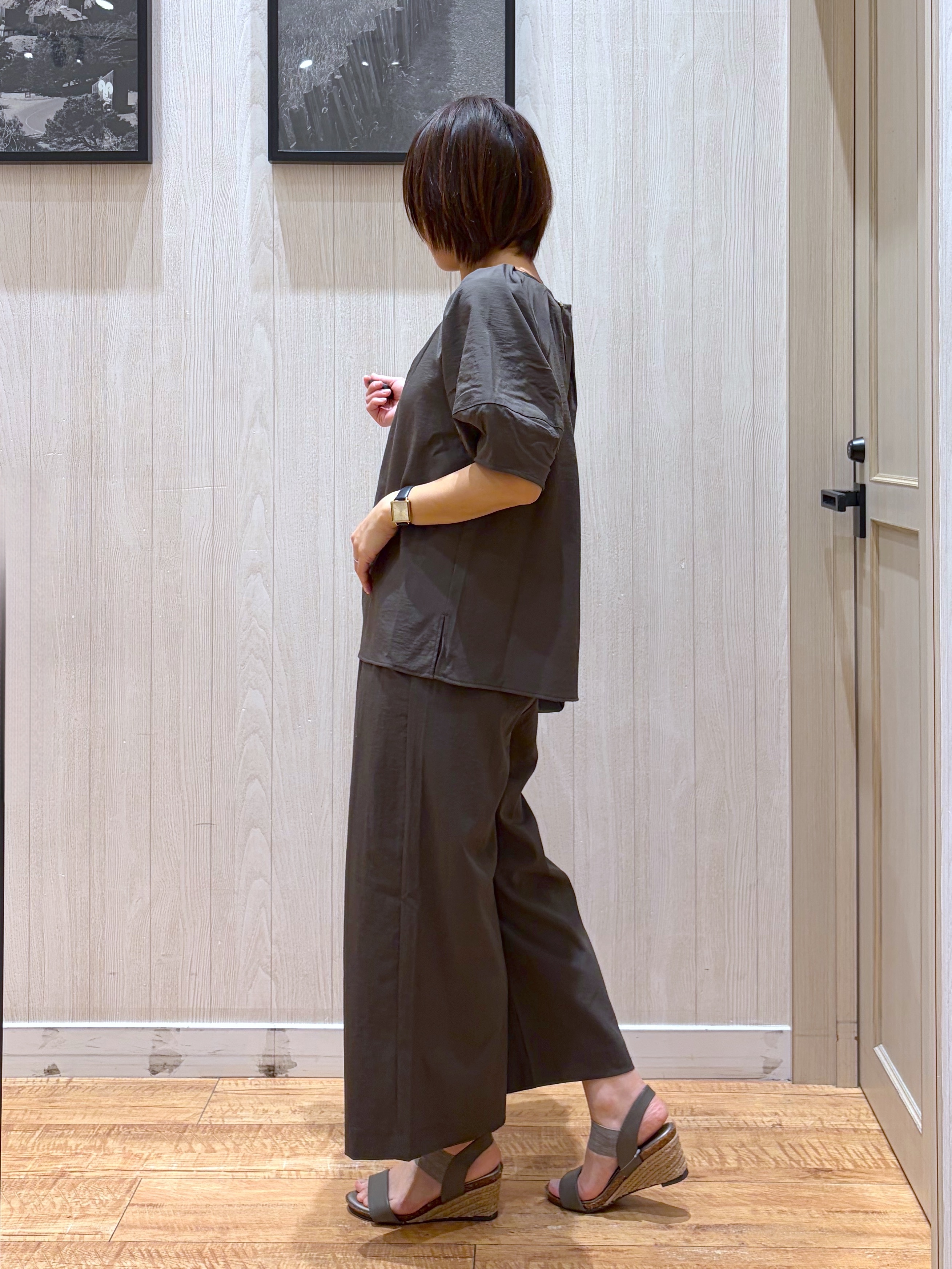 shirayuuuさんの「SHOO･LA･RUE｜【洗濯機可/S-LL】オンにもオフにも マルチに使えるボタンレスカーディガン」を使ったコーディネート