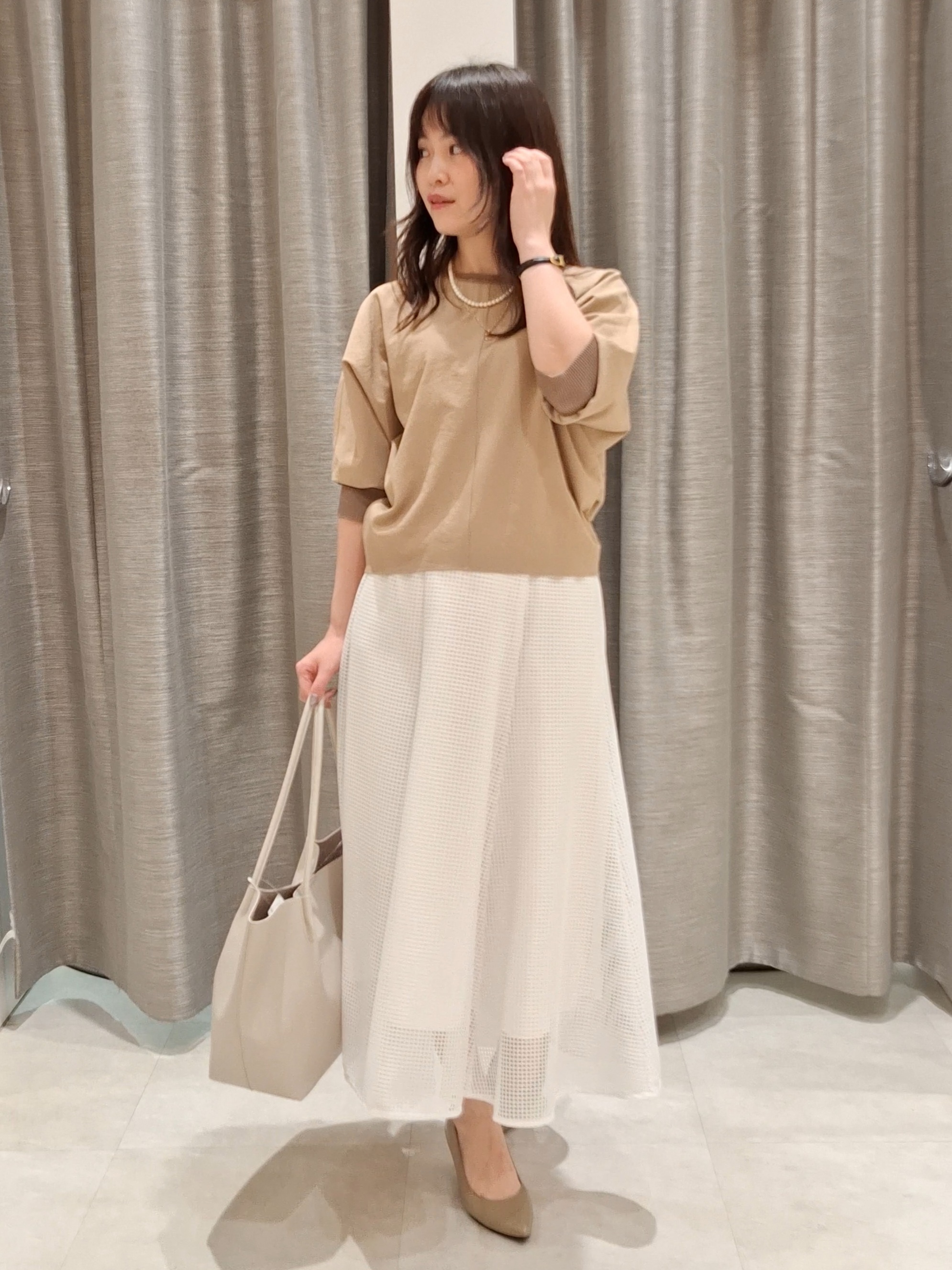 YuKaRiさんの「UNTITLED｜【吸水速乾/UVカット】ドルマンスリーブブラウス」を使ったコーディネート