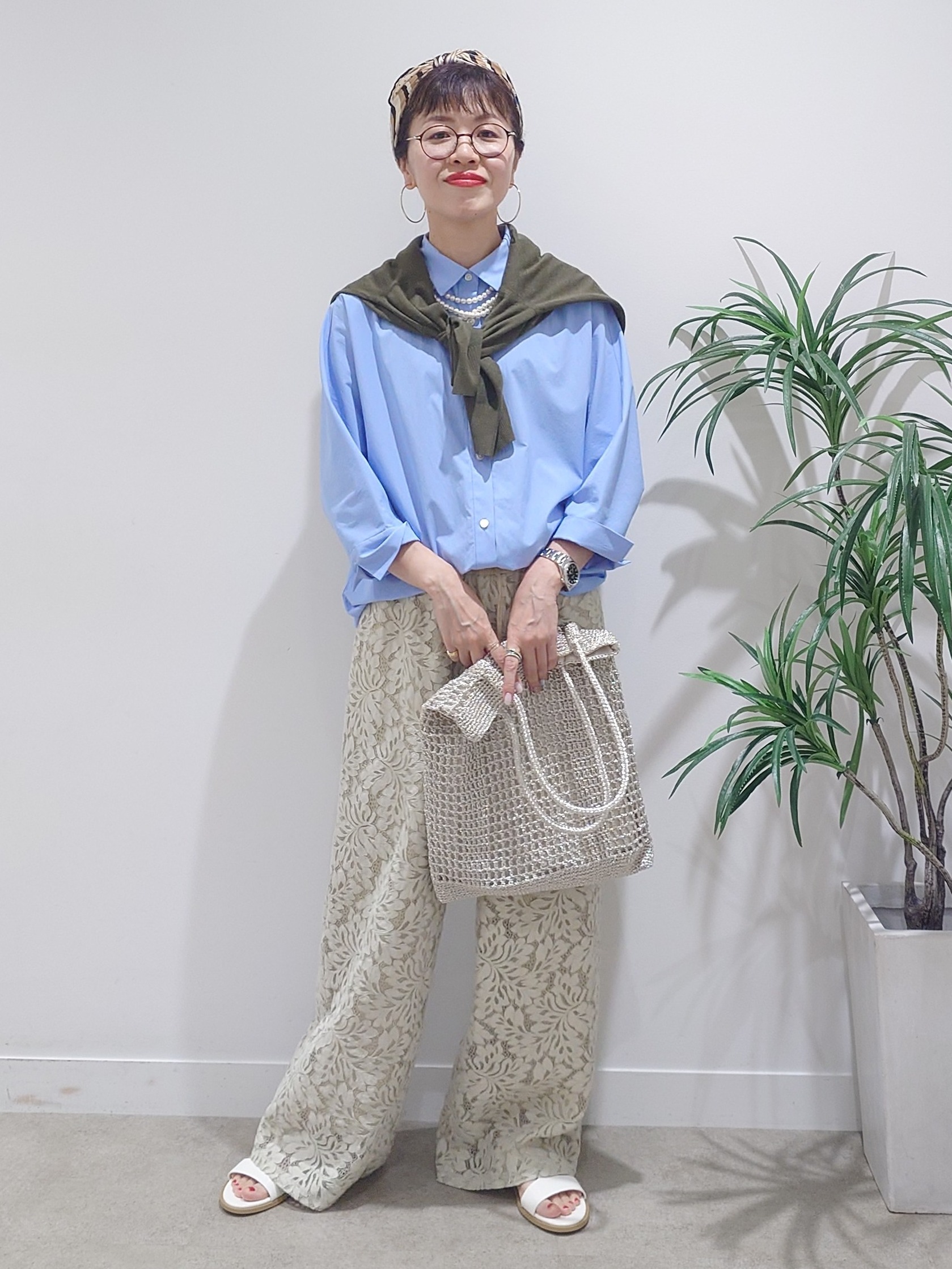 MUTSUKOさんの「UNTITLED｜【接触冷感/吸水速乾/UVカット】ドルマンスリーブシャツ」を使ったコーディネート