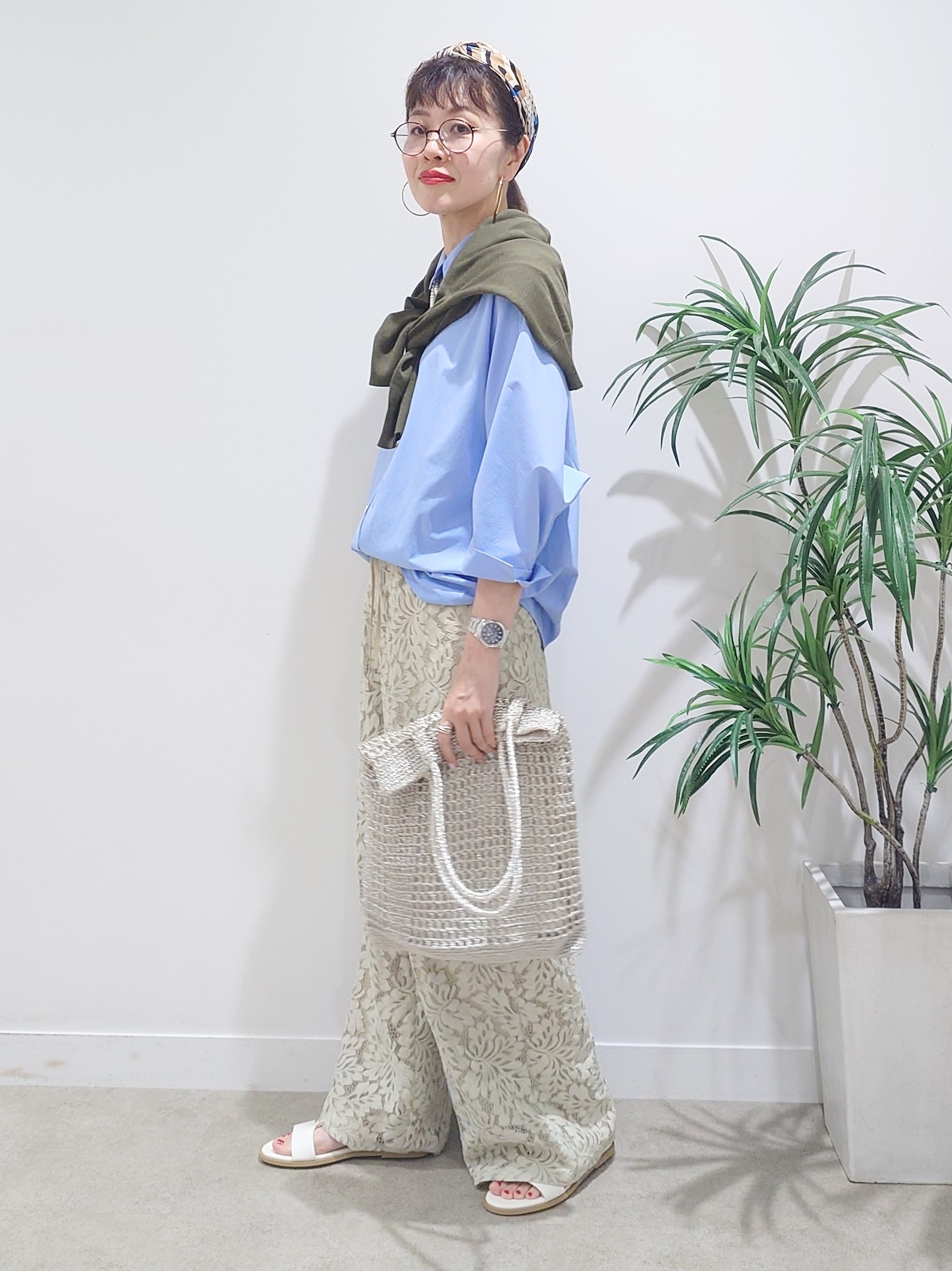 MUTSUKOさんの「UNTITLED｜【接触冷感/吸水速乾/UVカット】ドルマンスリーブシャツ」を使ったコーディネート