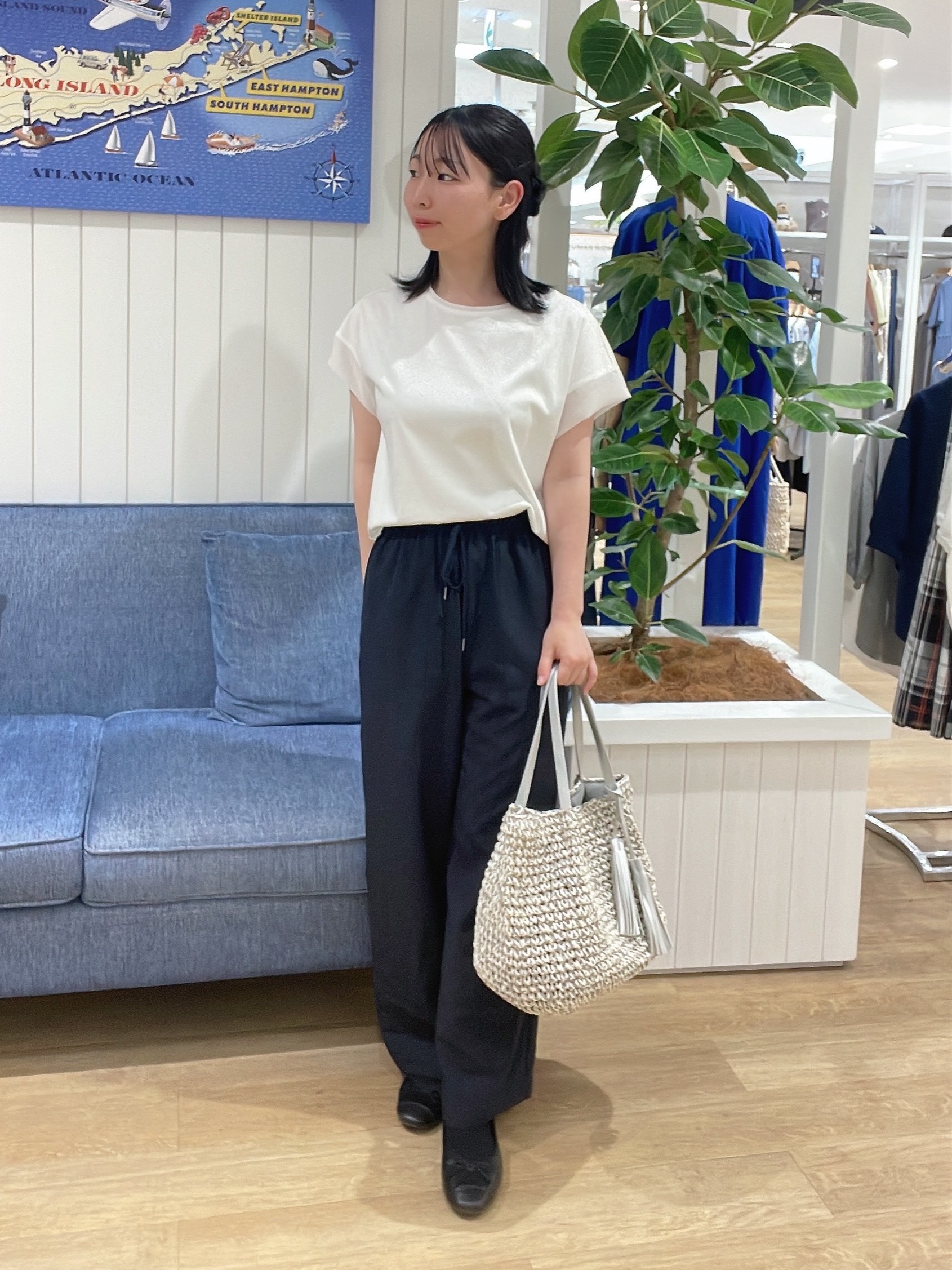 AYAさんの「Dessin｜【UVカット/接触冷感】美光沢カットソー」を使ったコーディネート