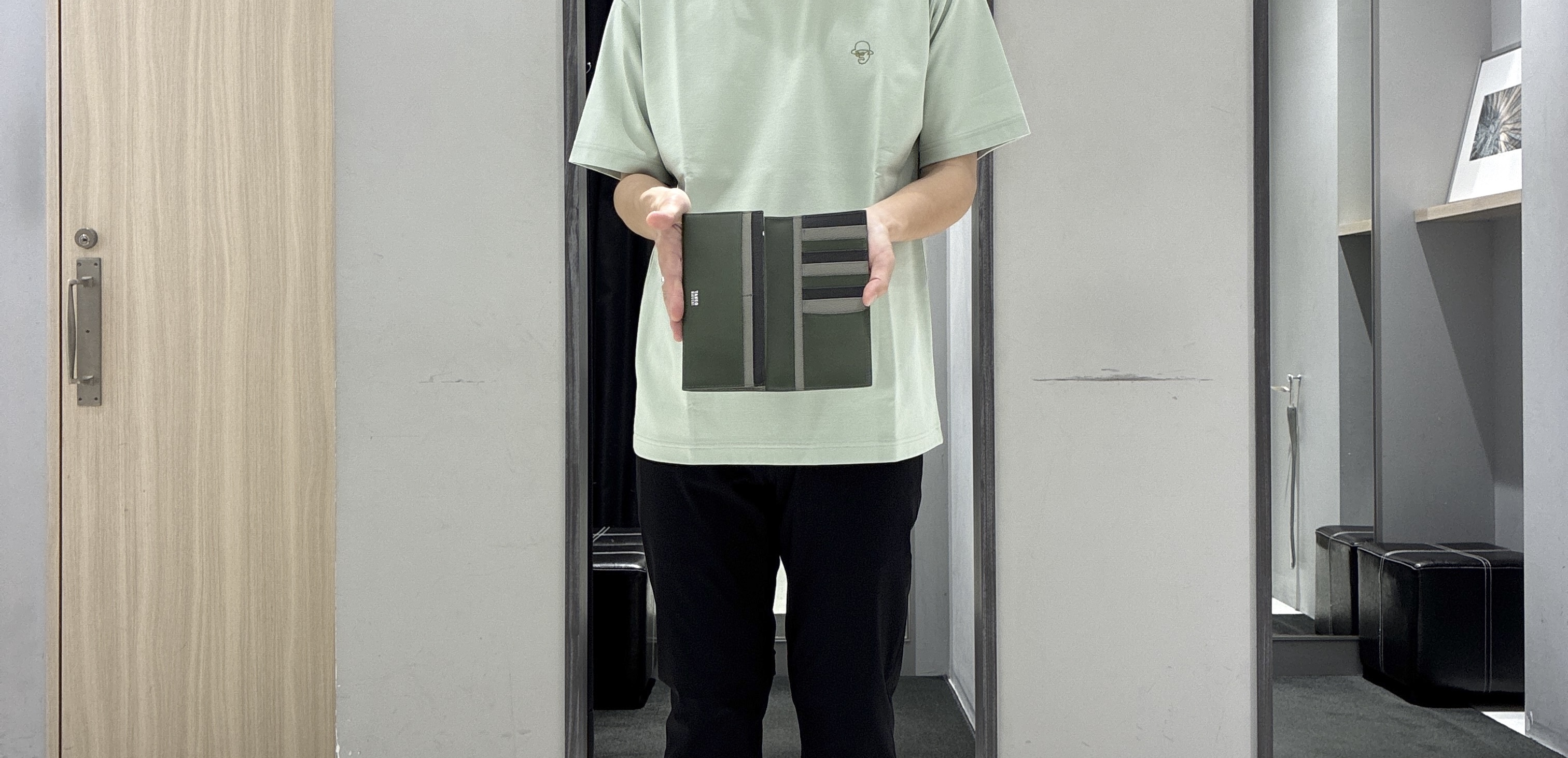 わいずみさんの「TAKEO KIKUCHI｜ワンストローク刺繍 半袖 Tシャツ」を使ったコーディネート