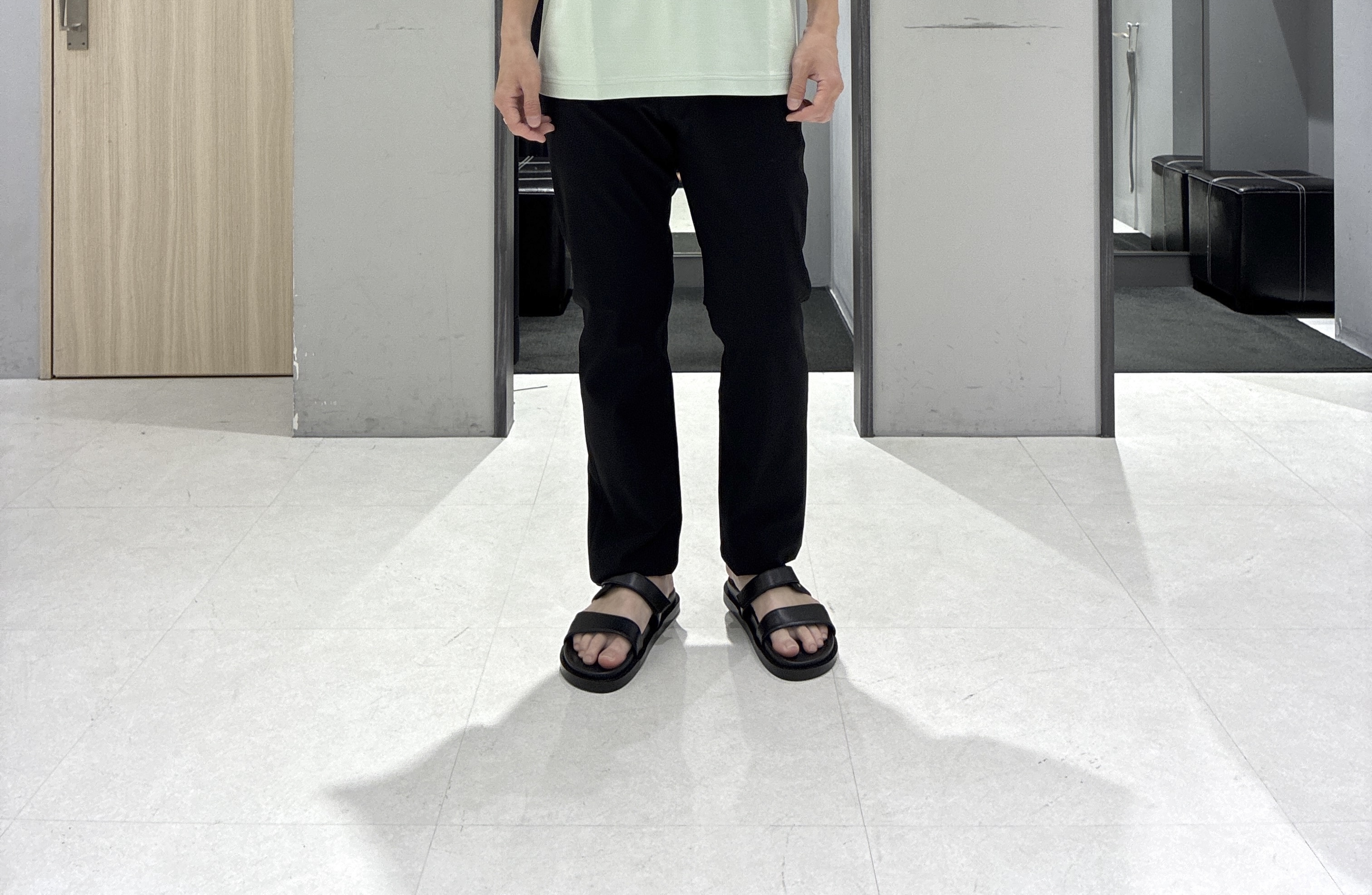 わいずみさんの「TAKEO KIKUCHI｜ワンストローク刺繍 半袖 Tシャツ」を使ったコーディネート
