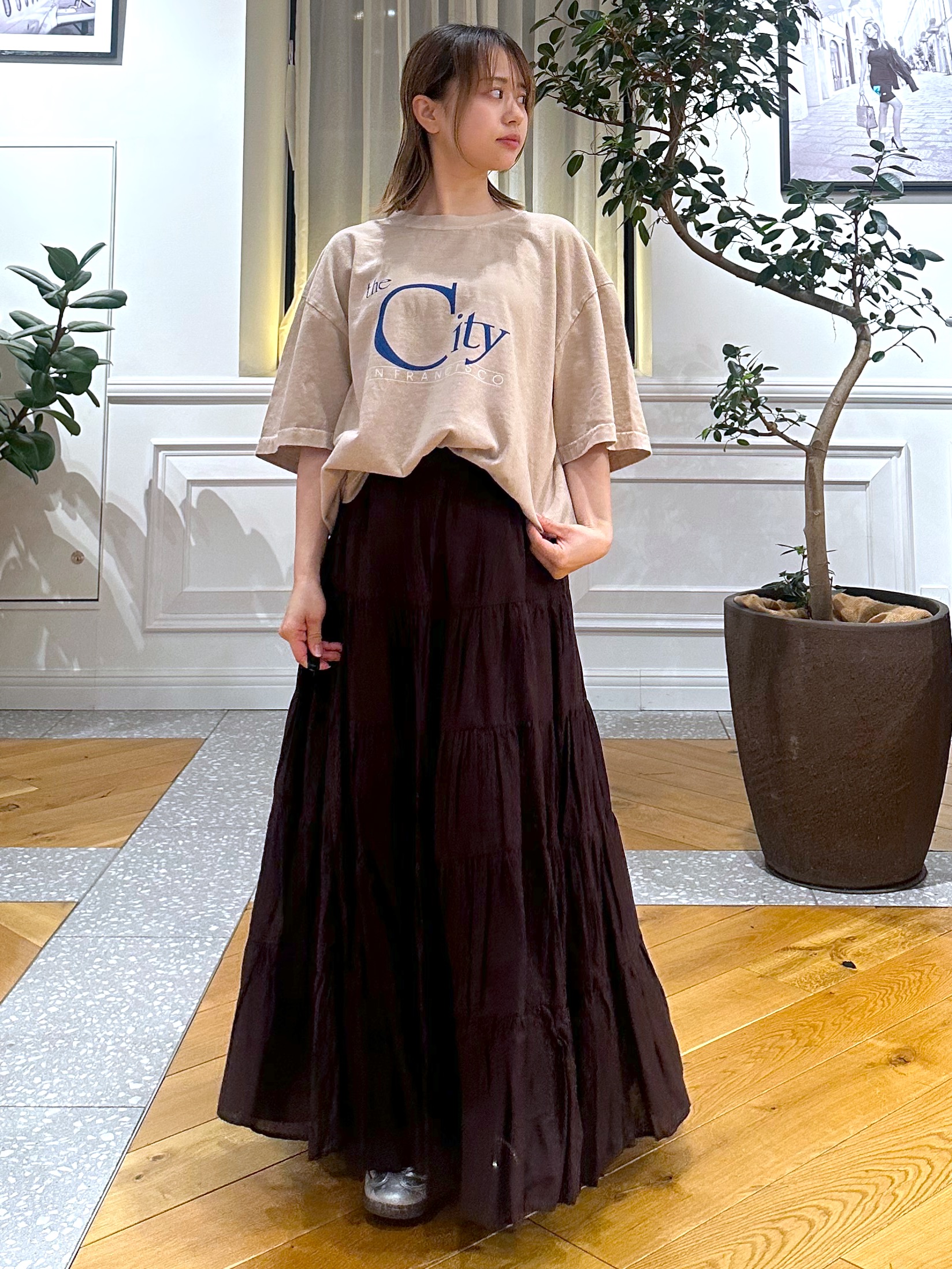 なべこさんの「DRESSTERIOR｜J．J．Mercer （ジェイジェイマーサー）【別注】プリントTシャツ」を使ったコーディネート