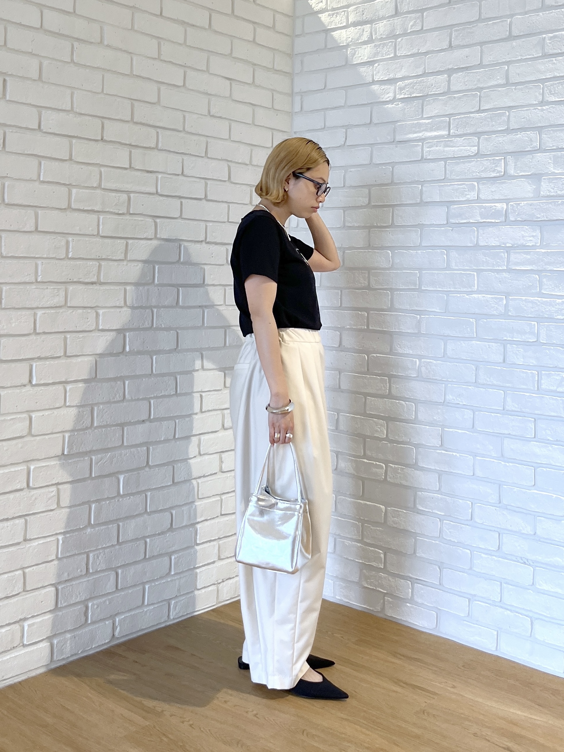 Harukaさんの「INDIVI｜3DプリントロゴTシャツ【再入荷】」を使ったコーディネート