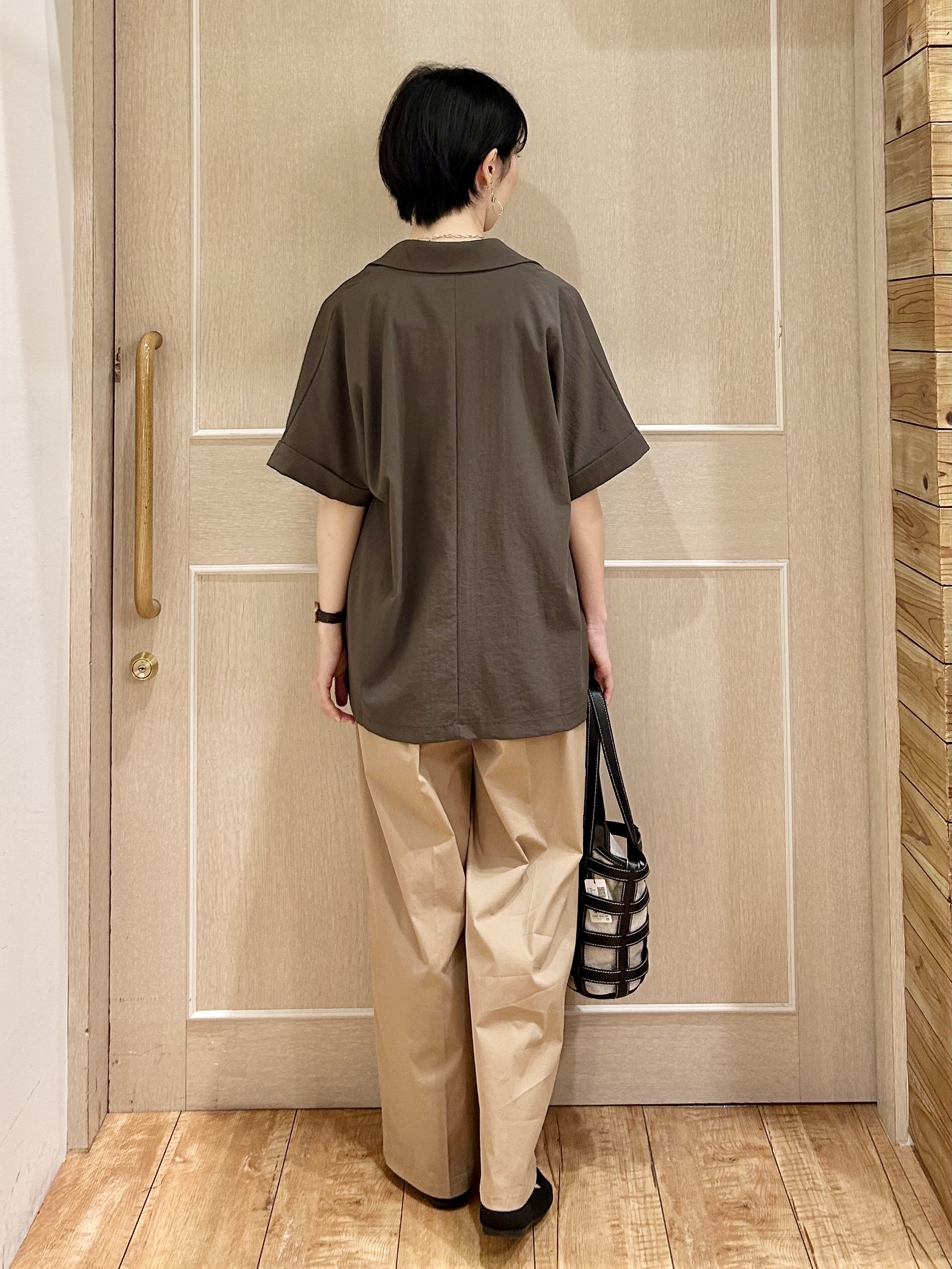 ちぐささんの「SHOO･LA･RUE｜【高レビュー/洗濯機可/セットアップ可】軽凛(かろりん) 半袖ジャケット」を使ったコーディネート