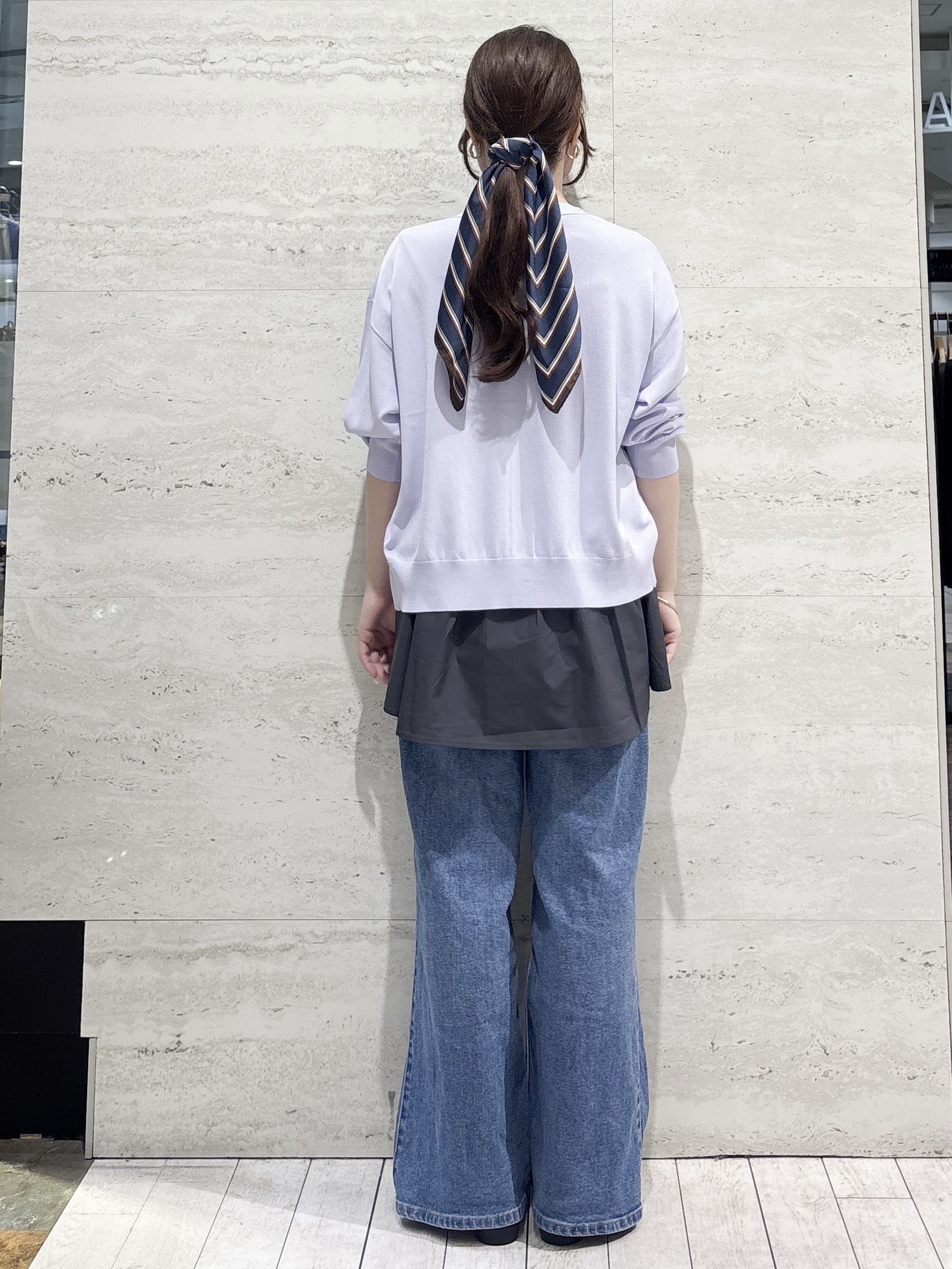 かほさんの「OPAQUE.CLIP｜【UV／接触冷感】Vネックリラクシーニットカーディガン《洗濯機OK／抗ピル》」を使ったコーディネート
