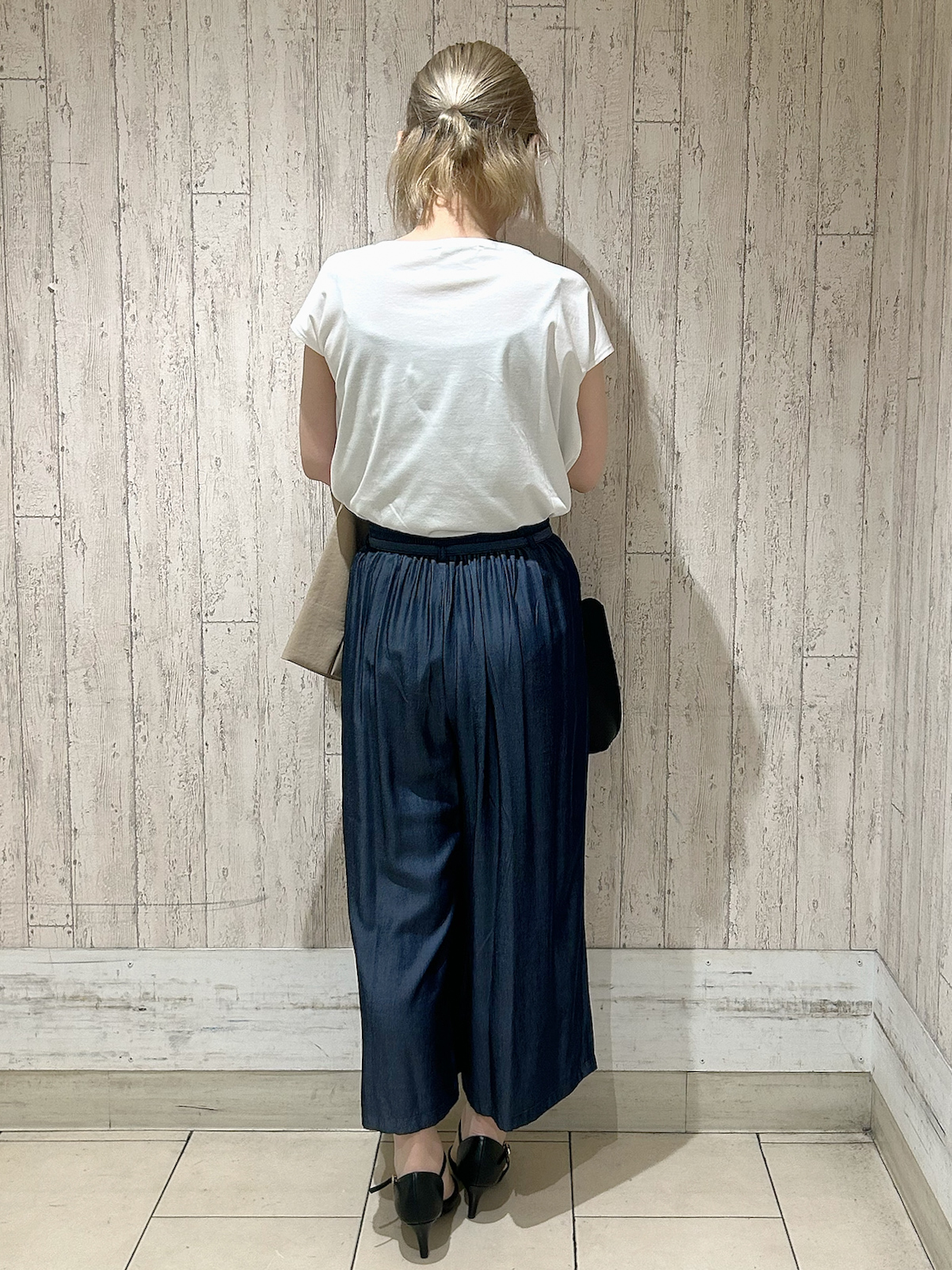 YOSHIMIさんの「index｜《再入荷》ダブルブレストテーラードジャケット【接触冷感／吸水速乾／イージーアイロン／防シワ／洗濯機O」を使ったコーディネート