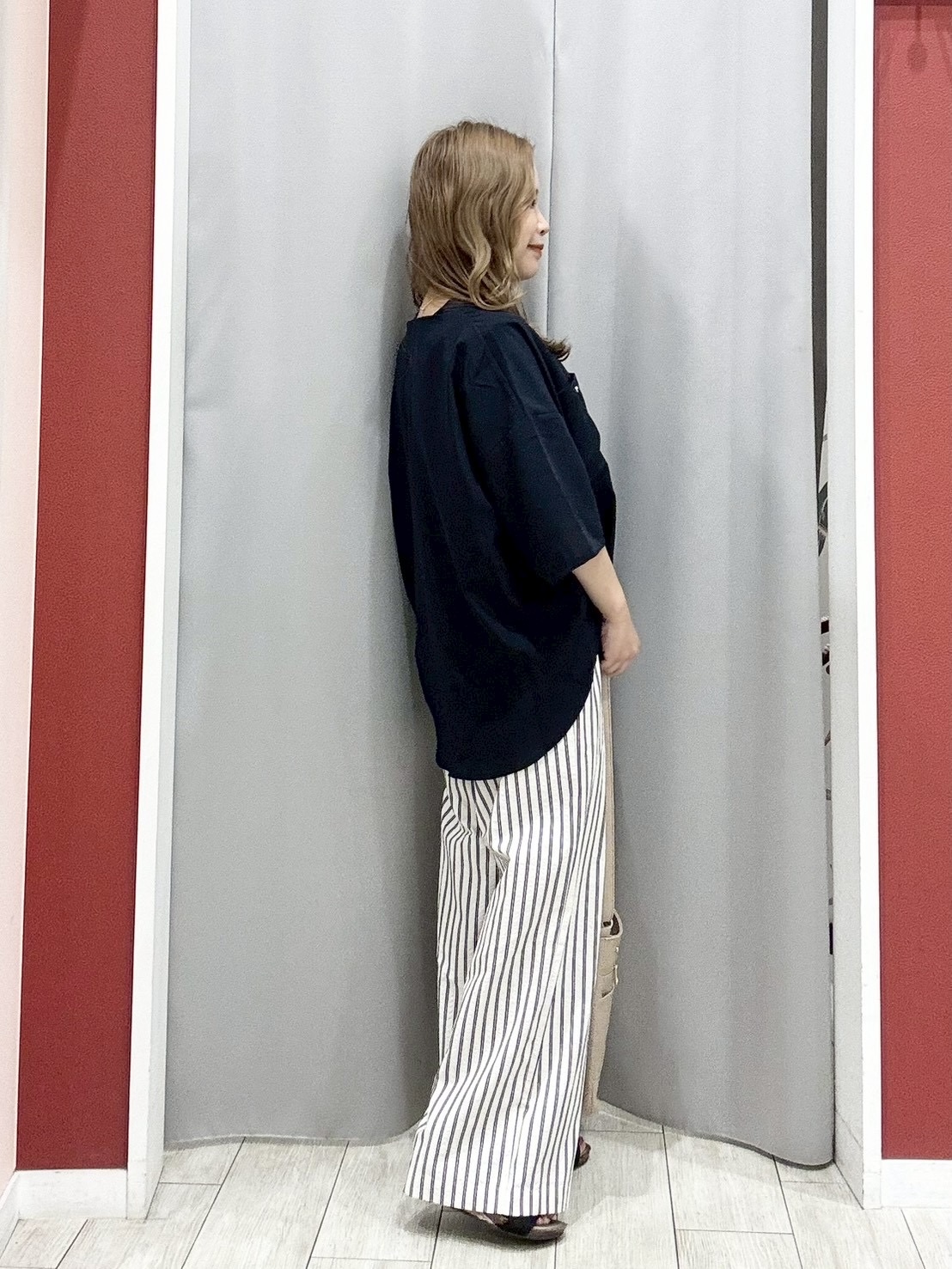 shioさんの「SHOO･LA･RUE｜【洗濯機可/S-LL】大人の抜け感 ゆるっと5分袖シャツ」を使ったコーディネート