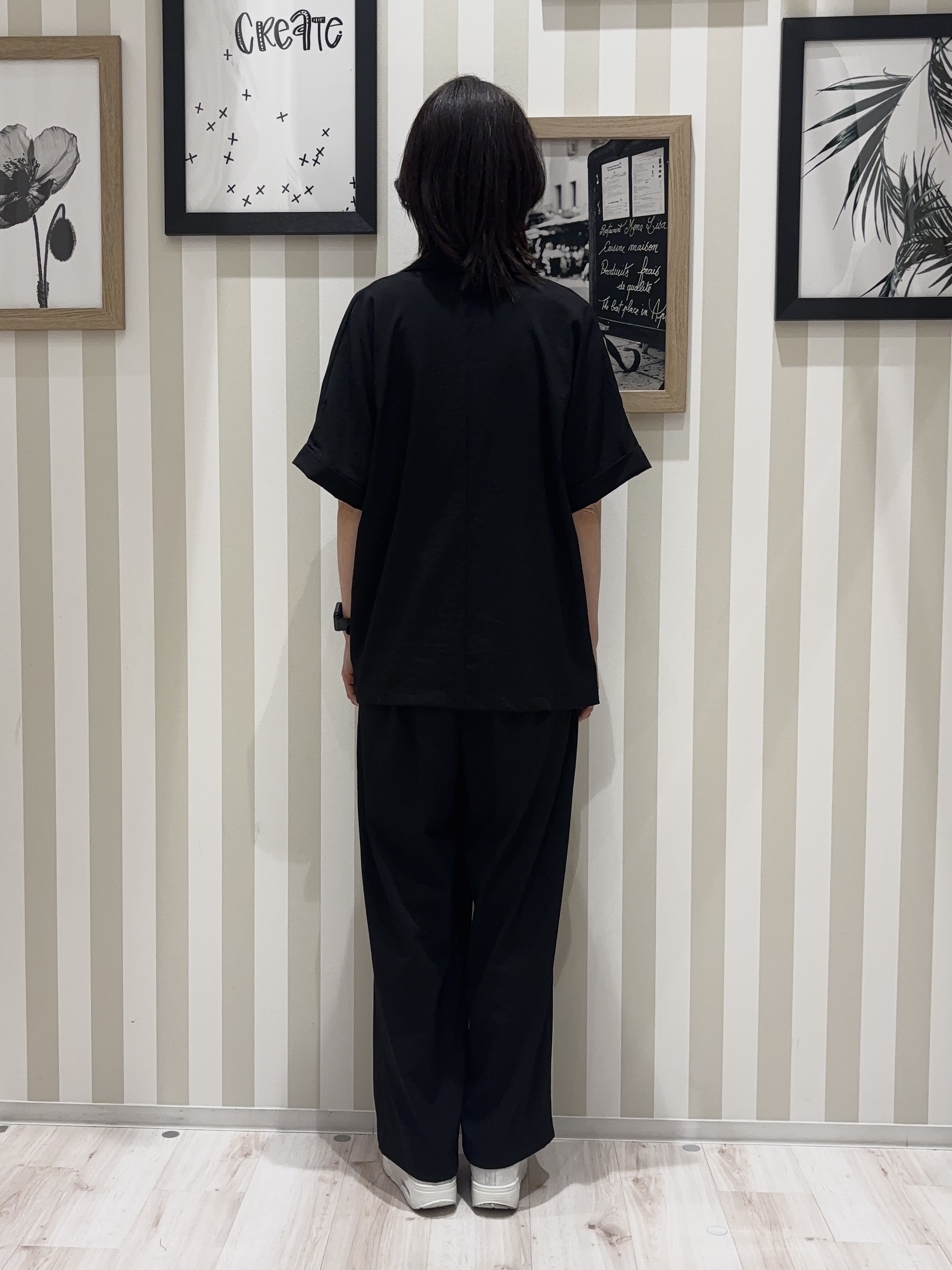 たまごがにさんの「SHOO･LA･RUE｜【高レビュー/洗濯機可/セットアップ可】軽凛(かろりん) 半袖ジャケット」を使ったコーディネート